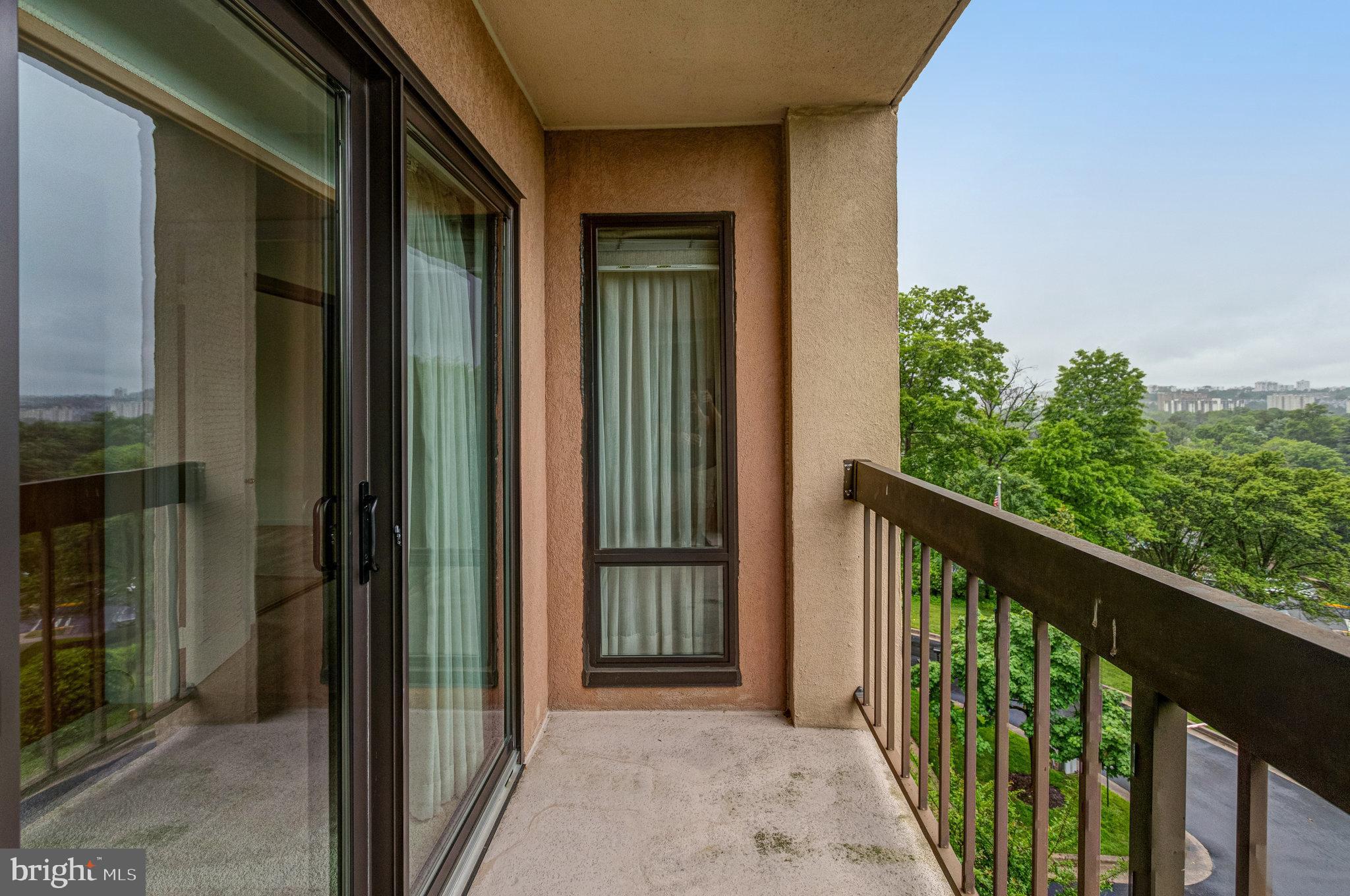 807 N Howard St #412