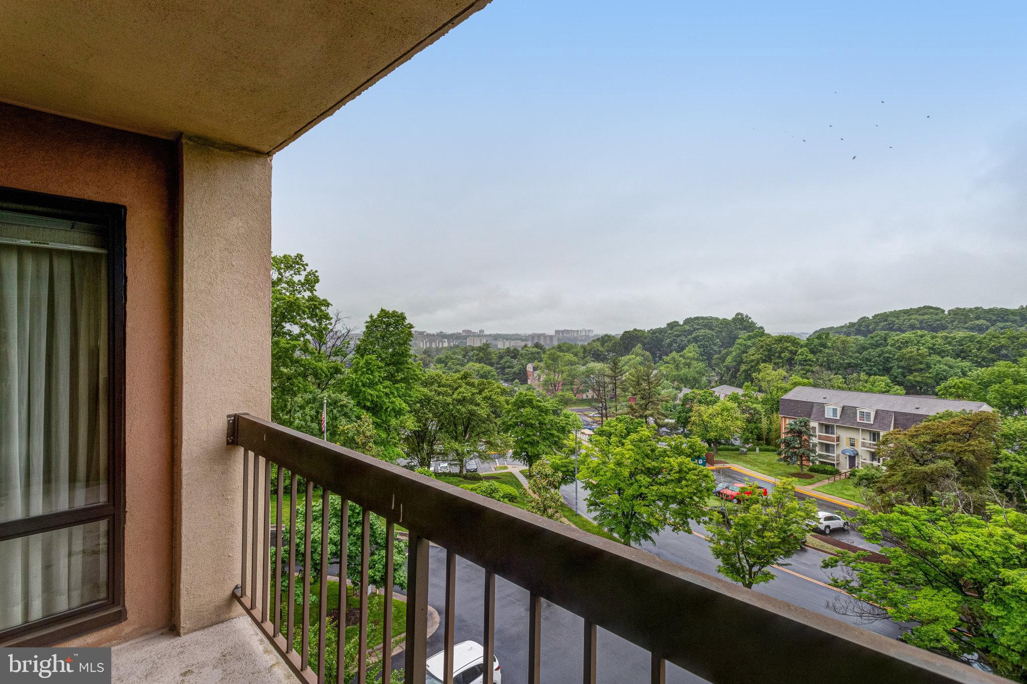 807 N Howard St #412