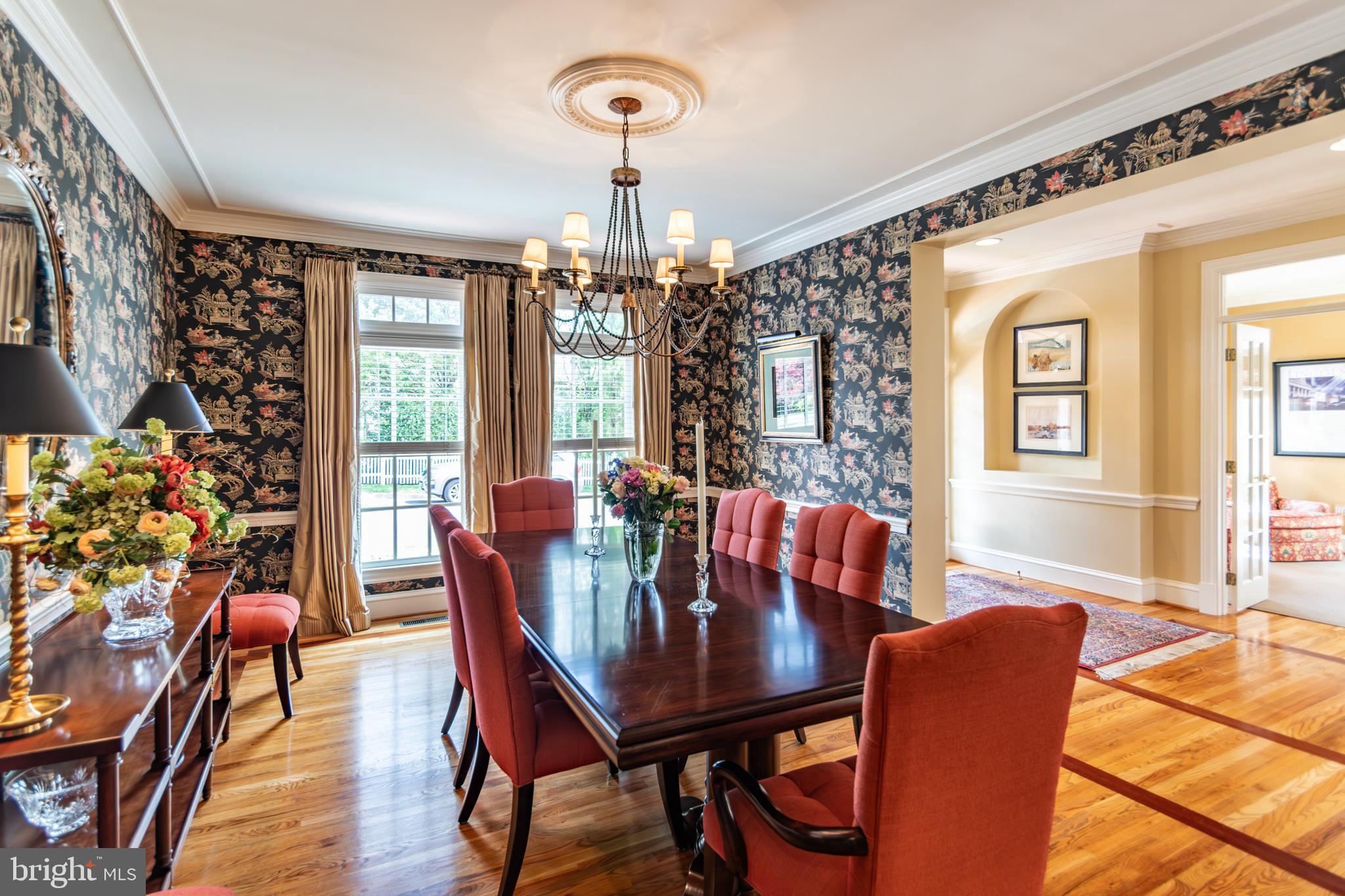 614 Kings Cloister Cir