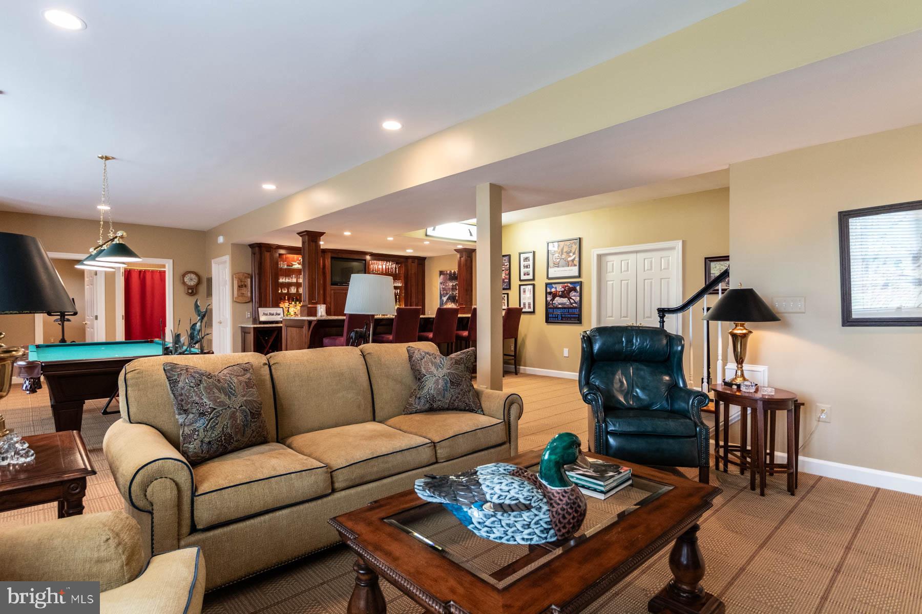 614 Kings Cloister Cir