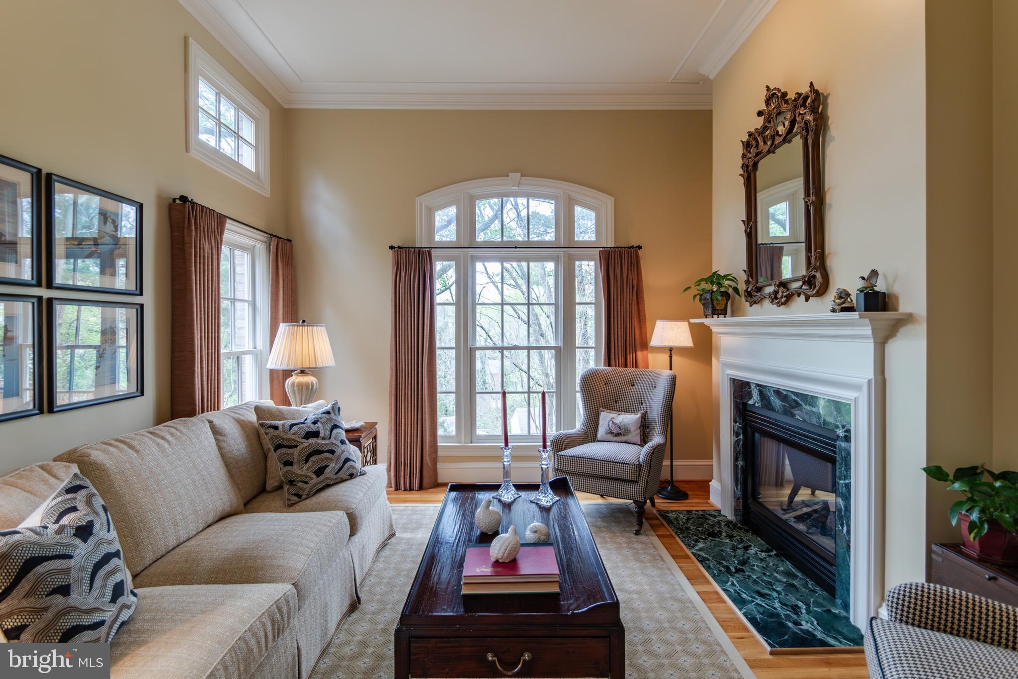 614 Kings Cloister Cir