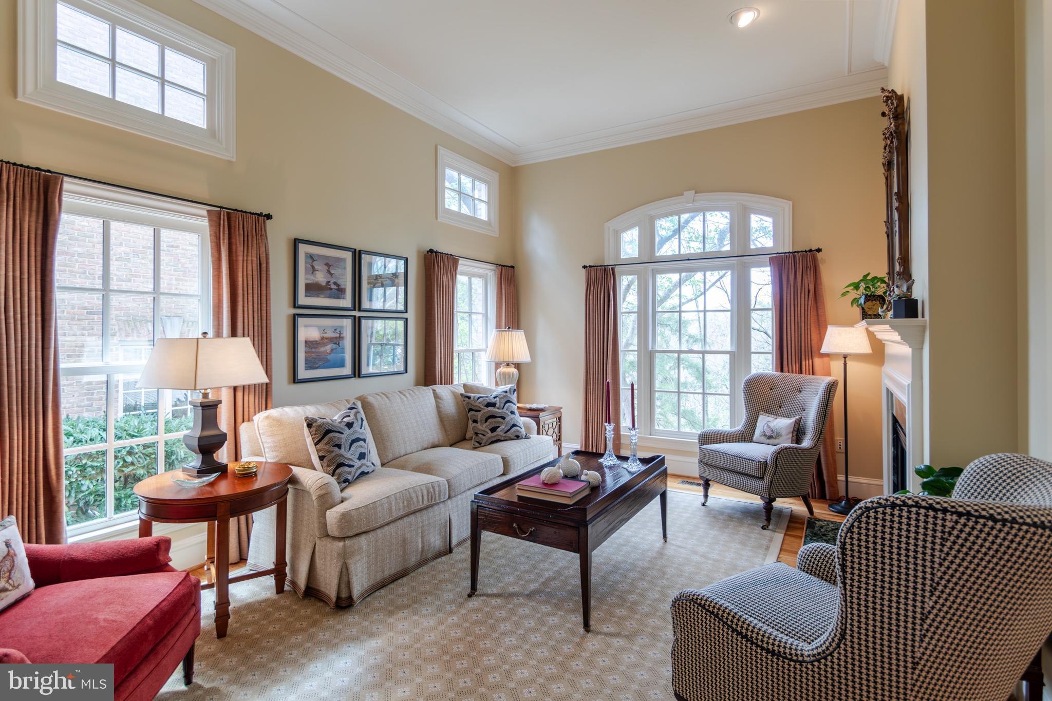 614 Kings Cloister Cir