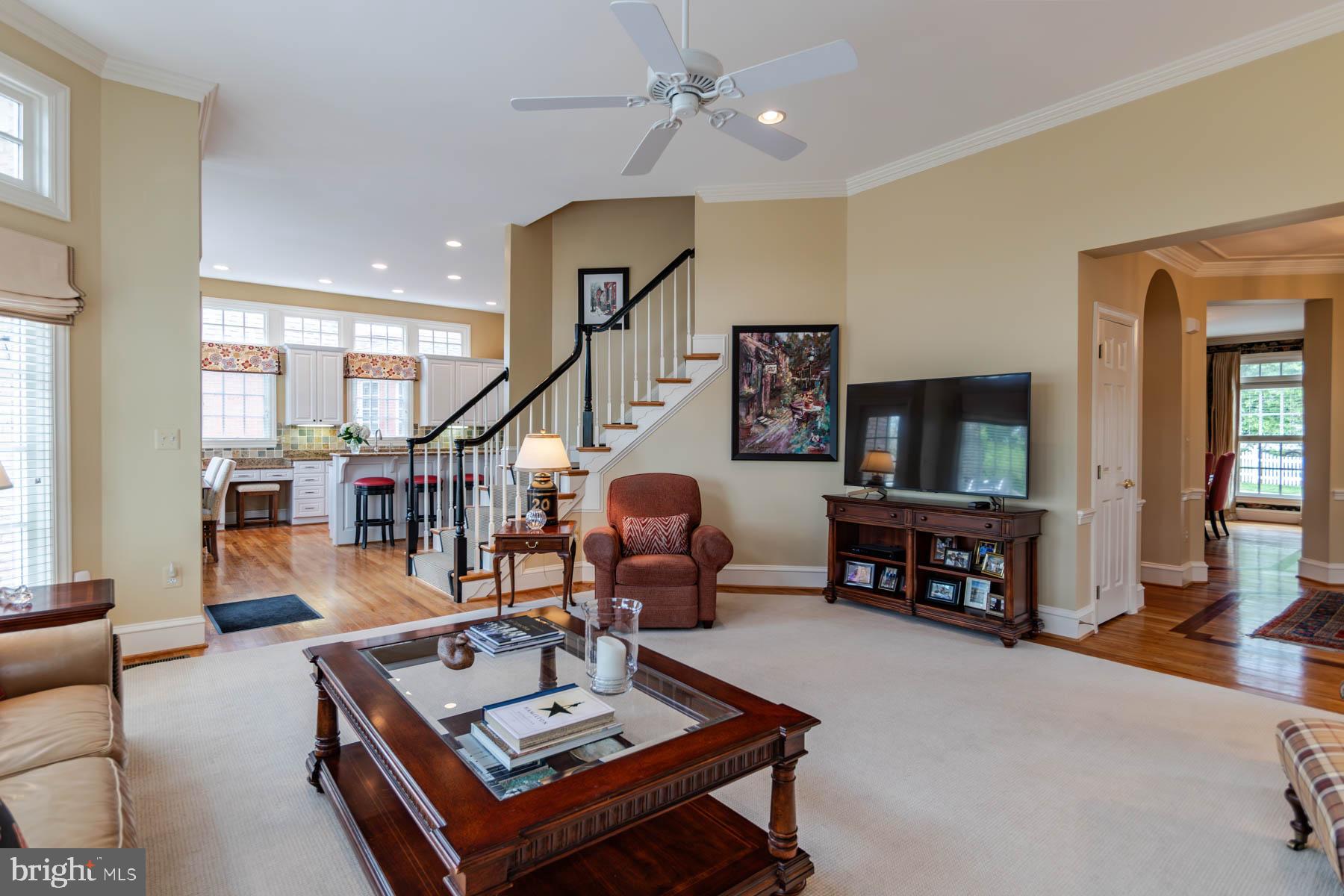 614 Kings Cloister Cir