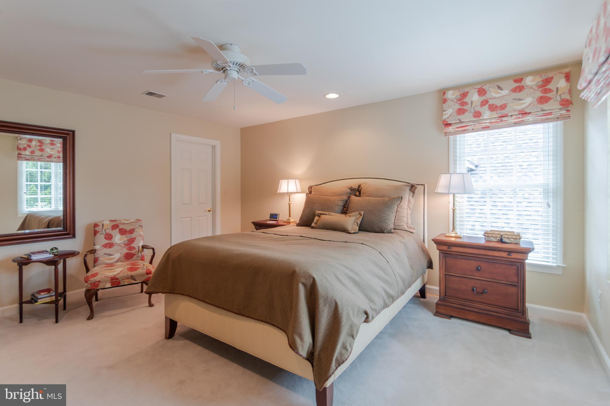 614 Kings Cloister Cir