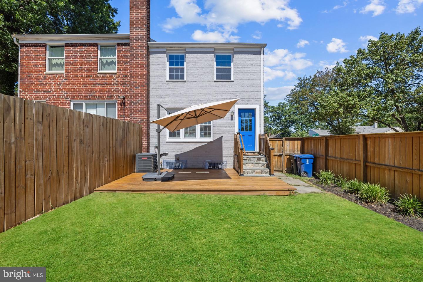 3111 Mosby St
