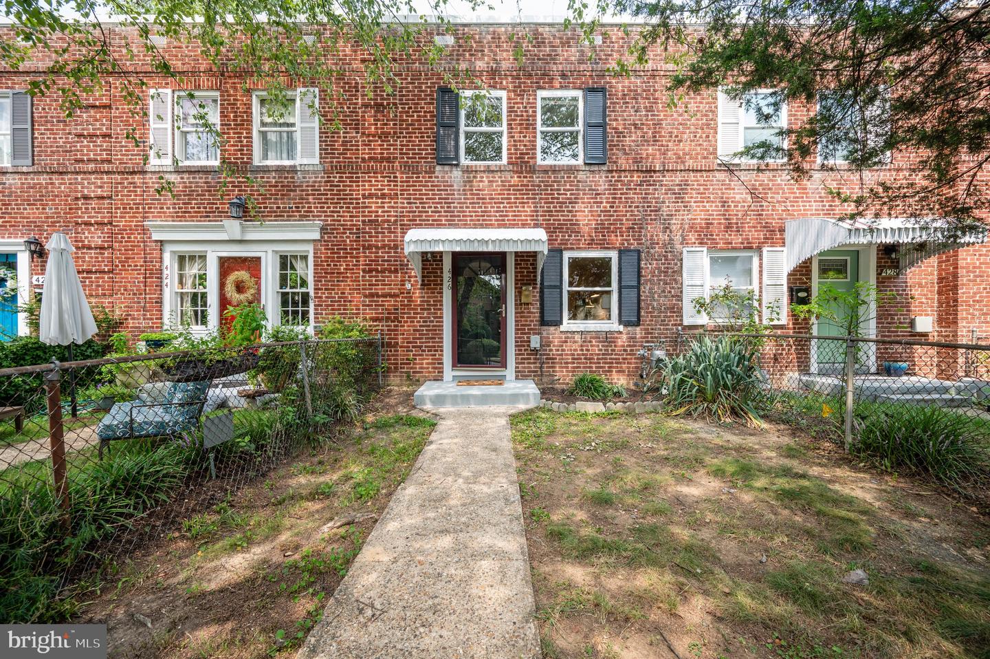 426 E Bellefonte Ave
