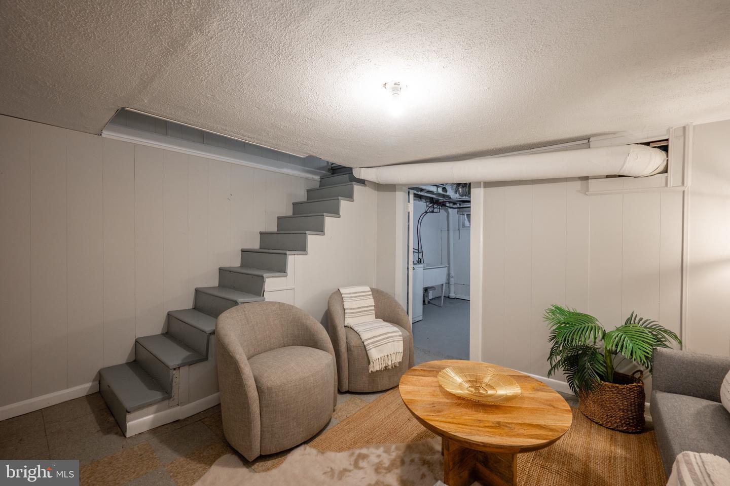 426 E Bellefonte Ave