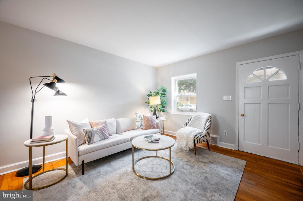 426 E Bellefonte Ave