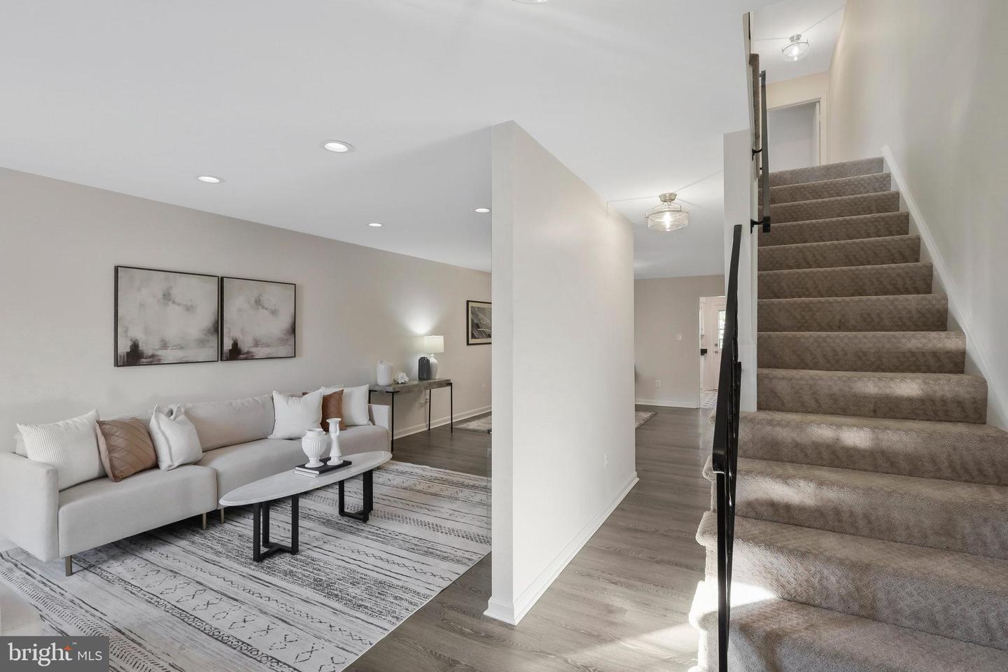 214-A Duncan Ave
