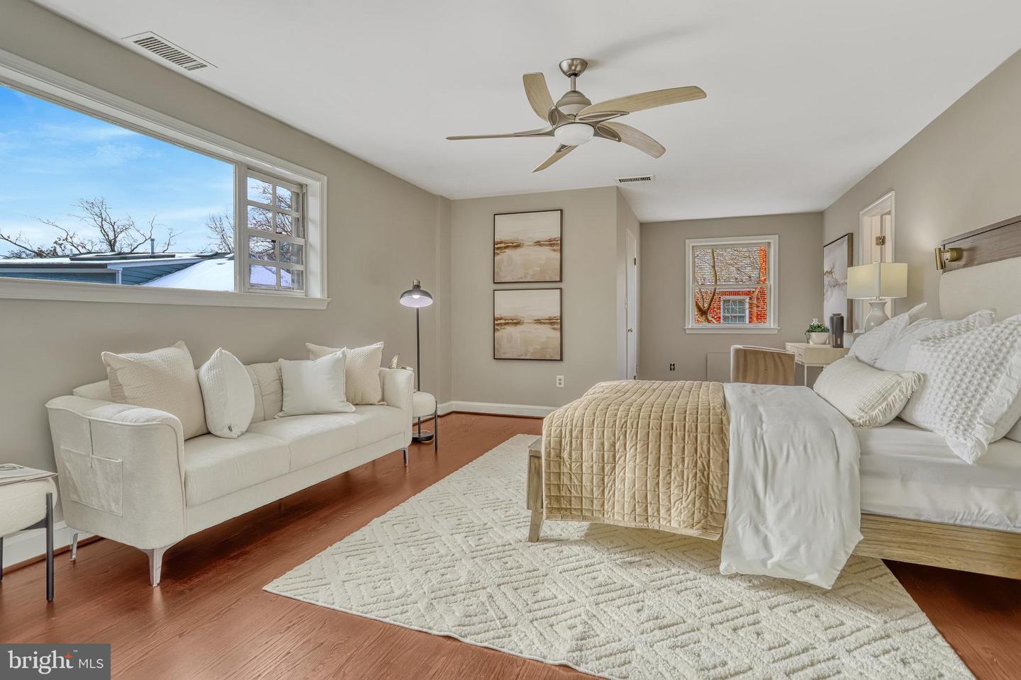 826 W Braddock Rd