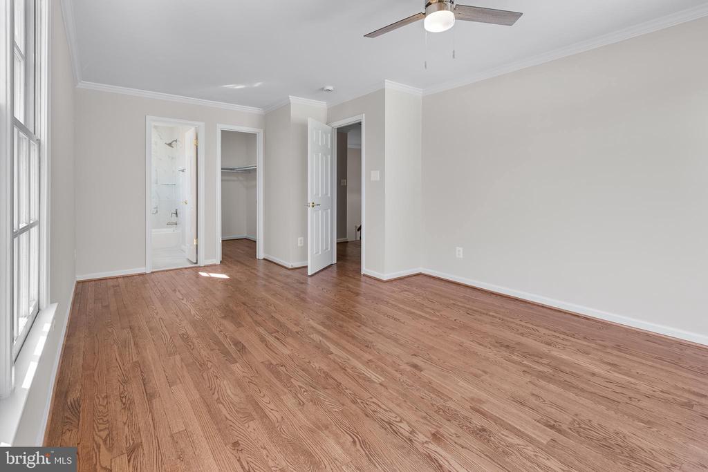 1252 Dartmouth Ct