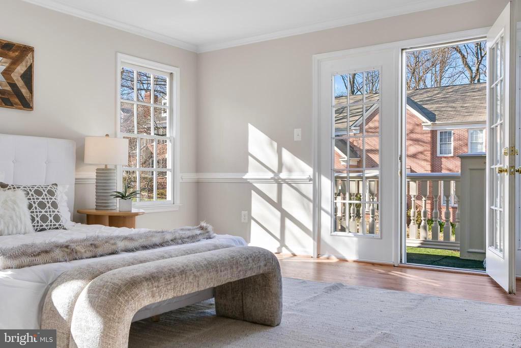 1252 Dartmouth Ct