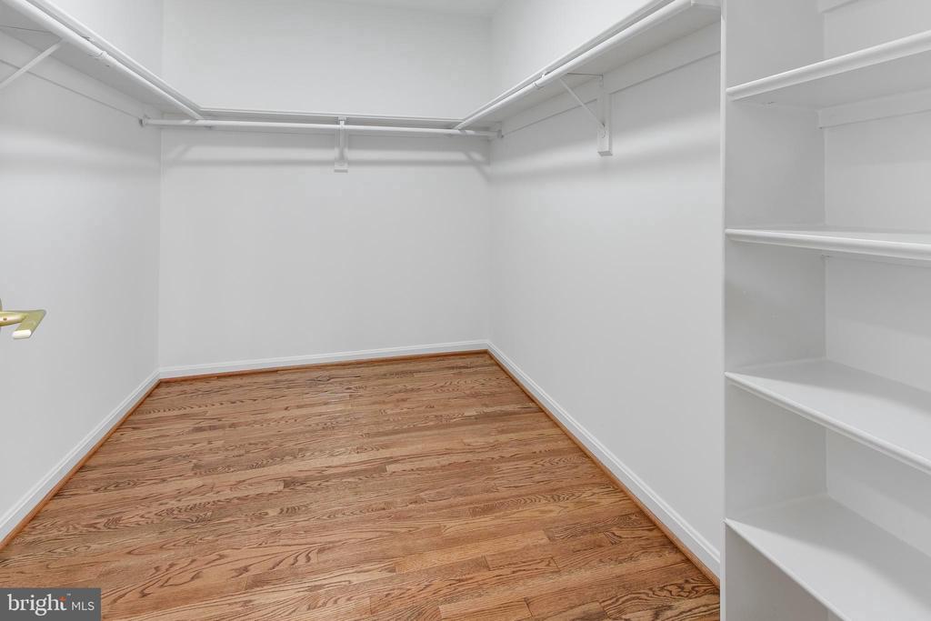 1252 Dartmouth Ct