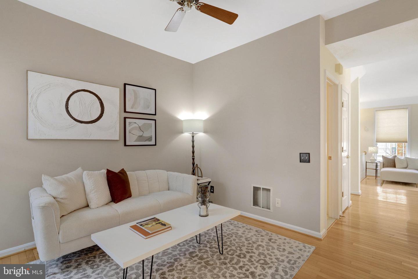 51 Arell Ct