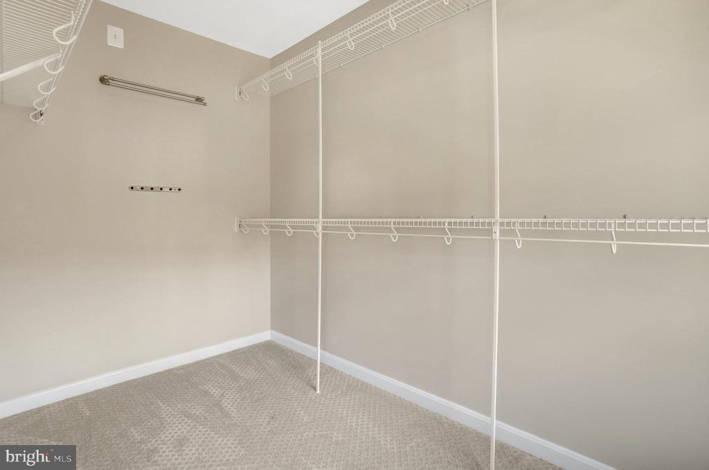51 Arell Ct