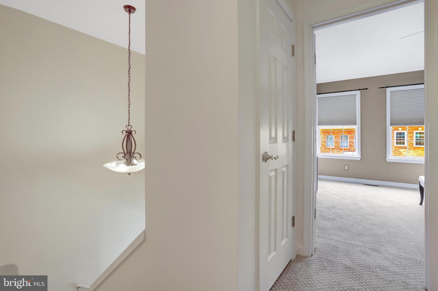 51 Arell Ct