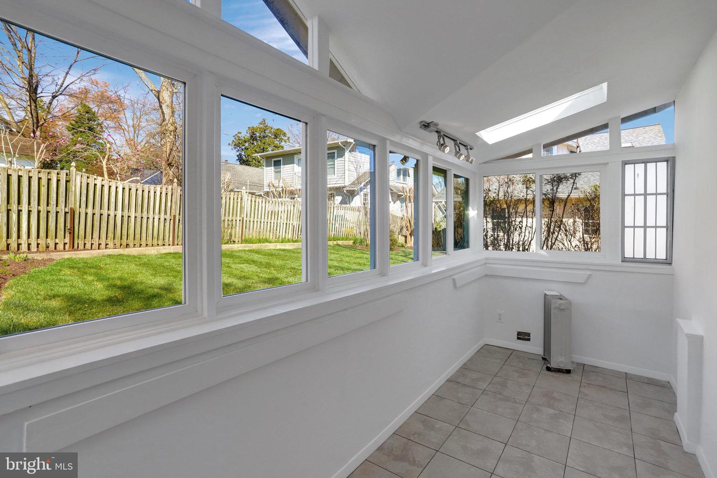 306 Rucker Pl