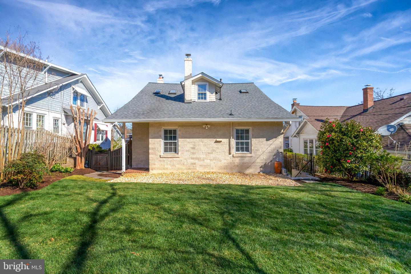 306 Rucker Pl