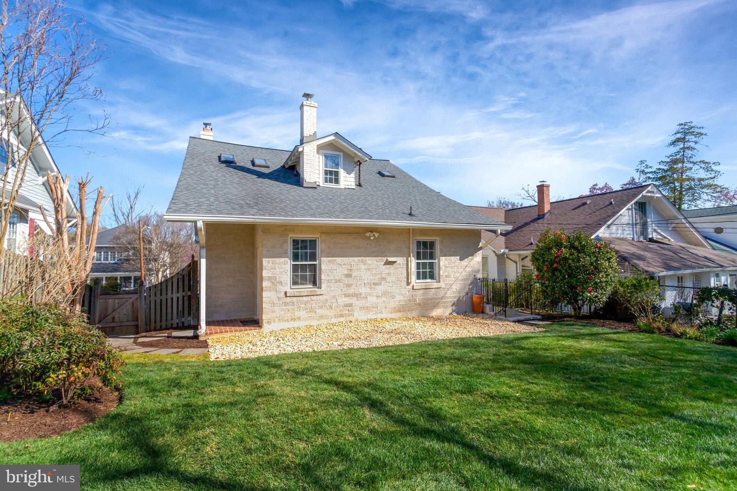306 Rucker Pl