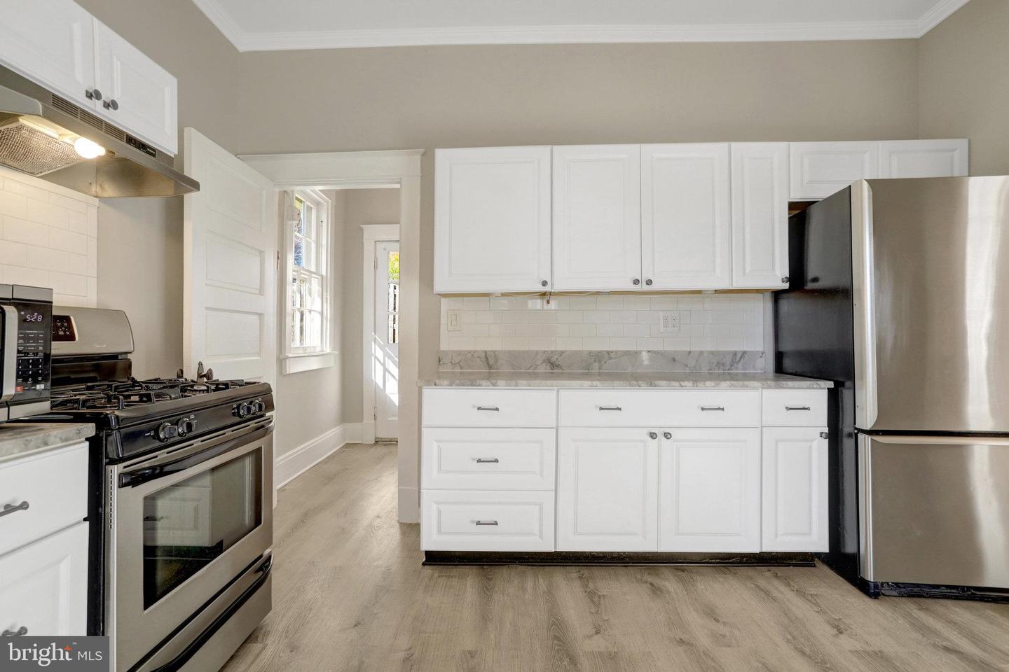 306 Rucker Pl