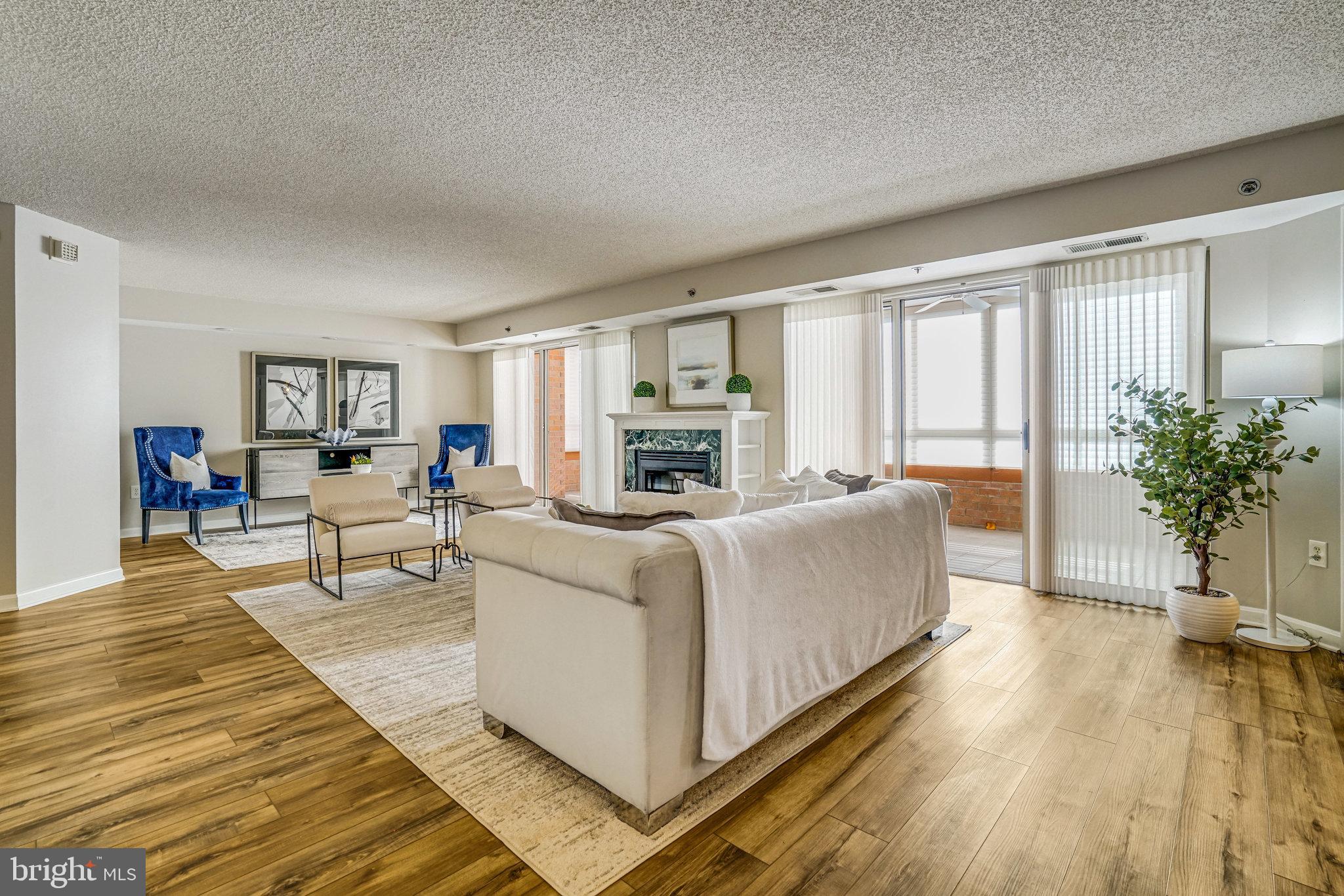 2181 Jamieson Ave #1405