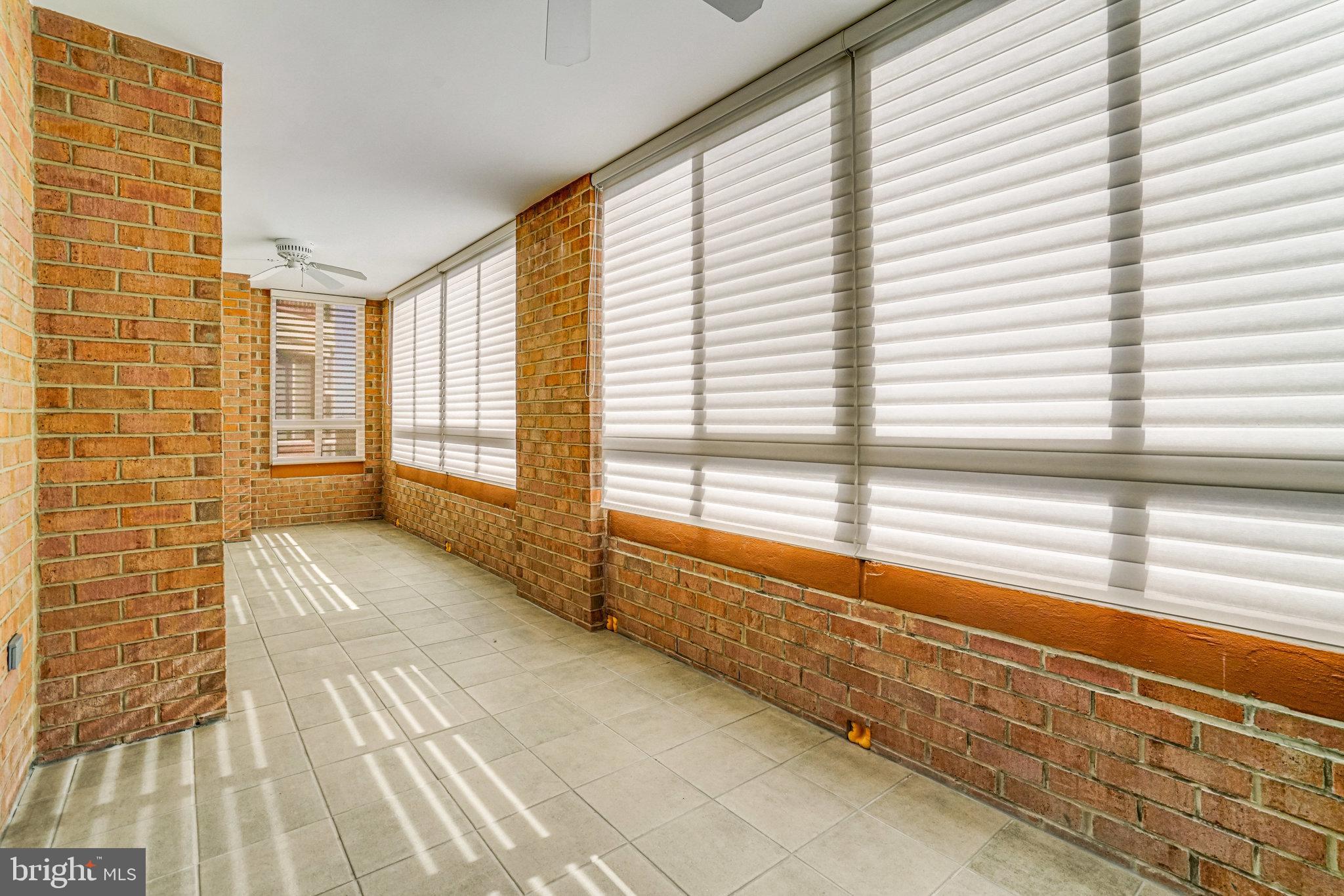 2181 Jamieson Ave #1405