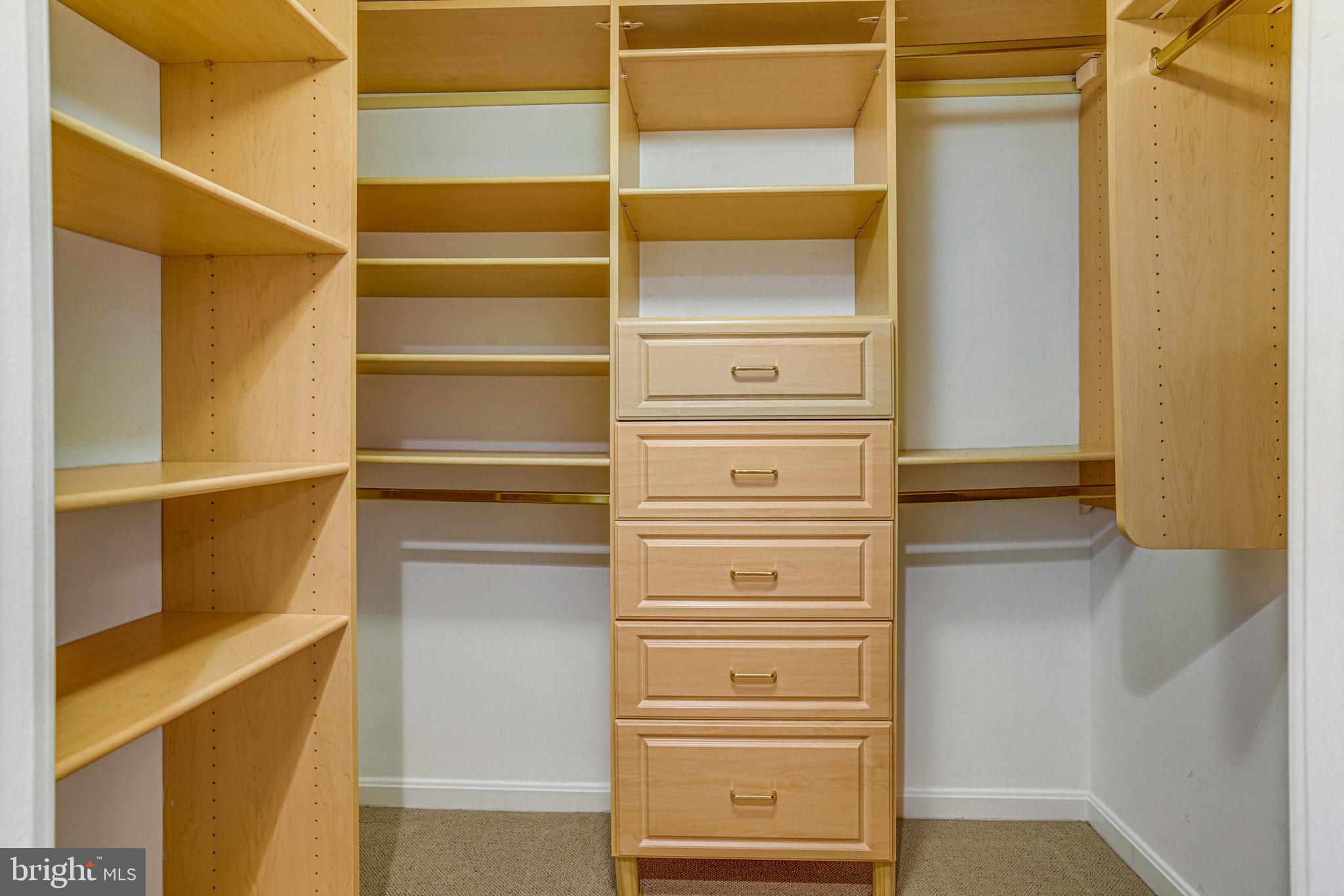 2181 Jamieson Ave #1405