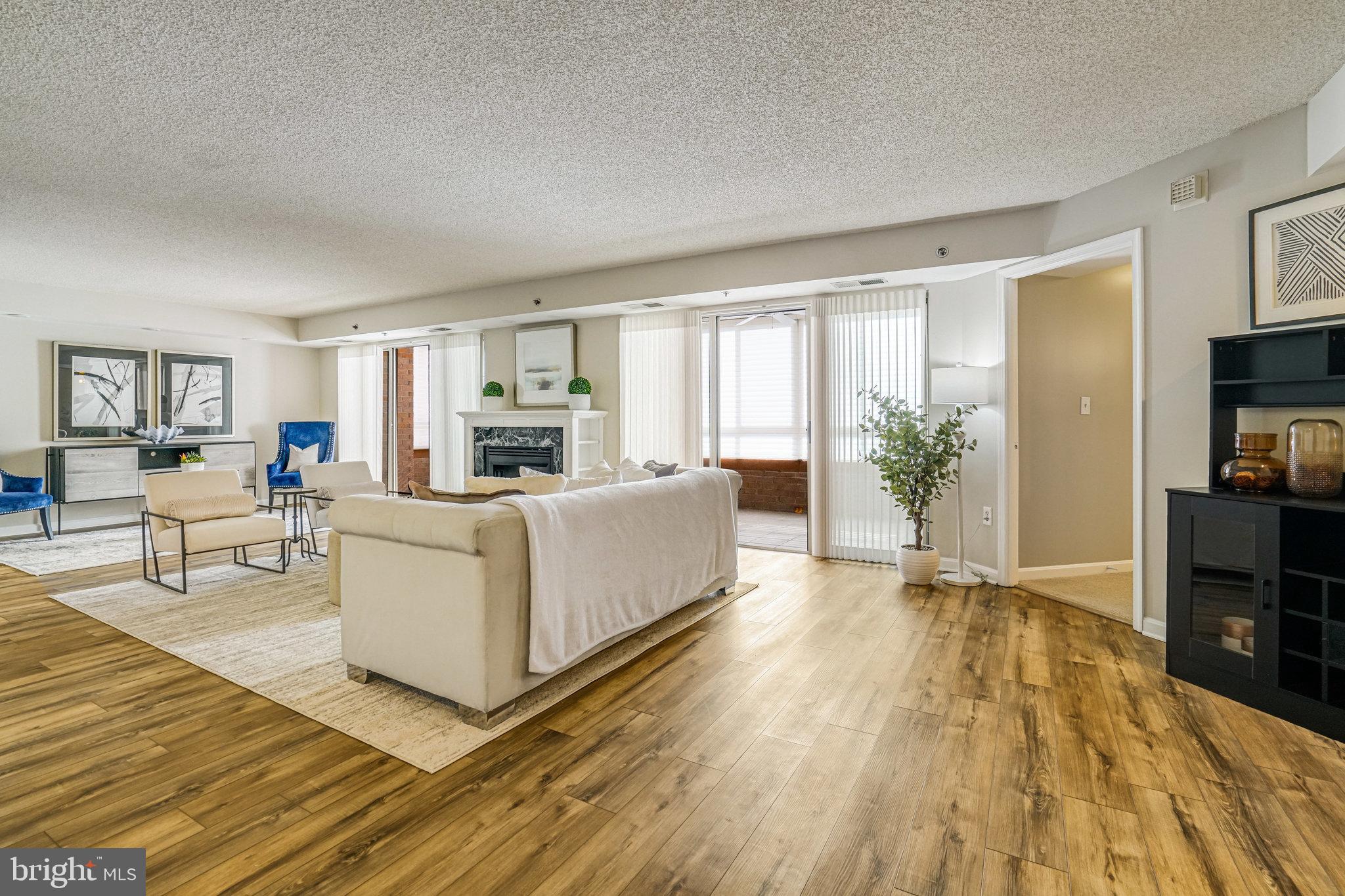 2181 Jamieson Ave #1405