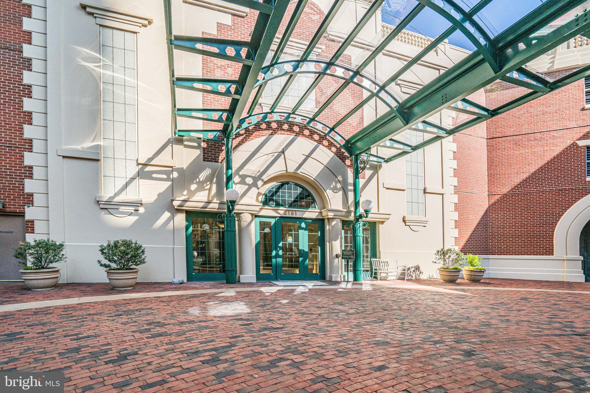 2181 Jamieson Ave #1405