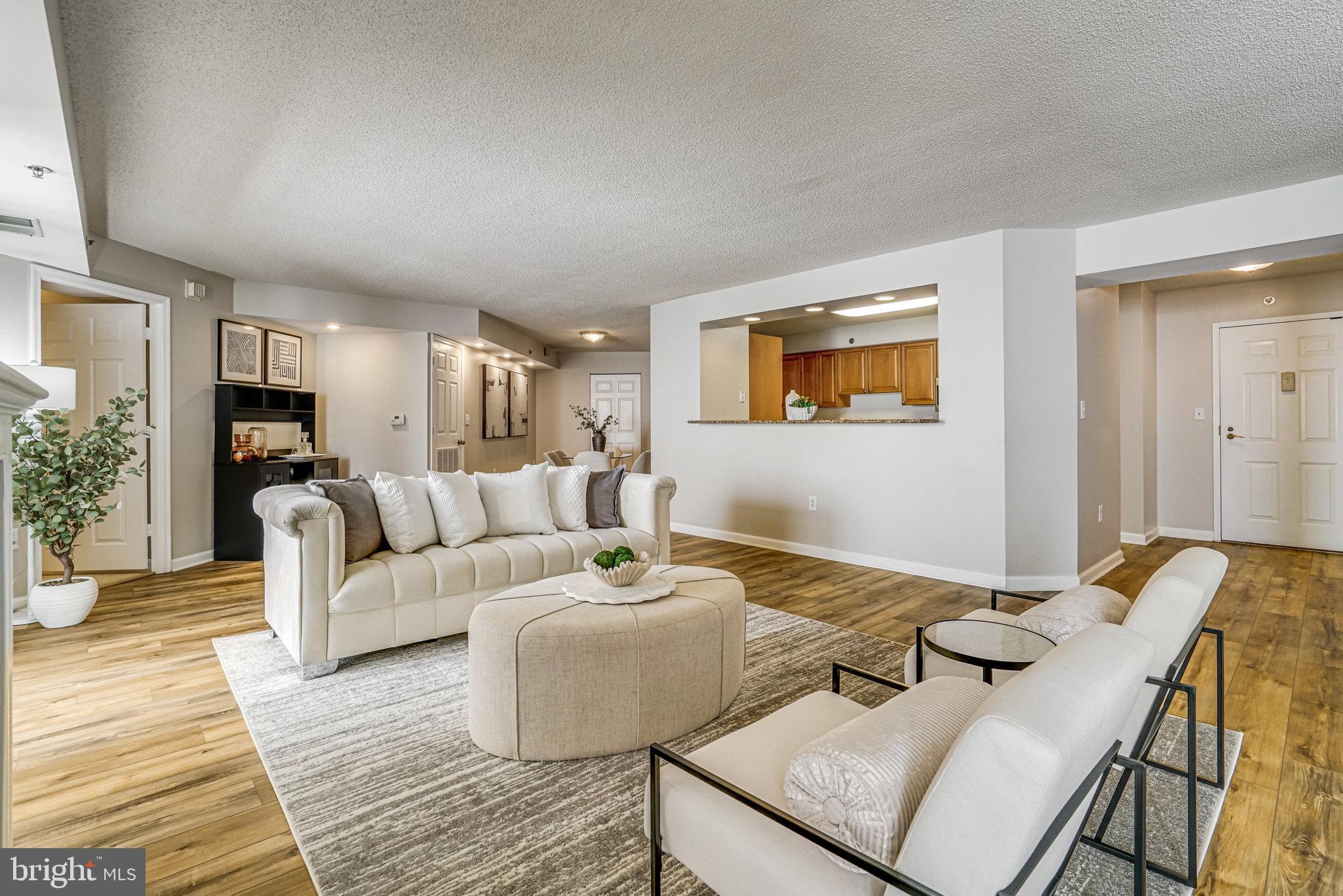 2181 Jamieson Ave #1405