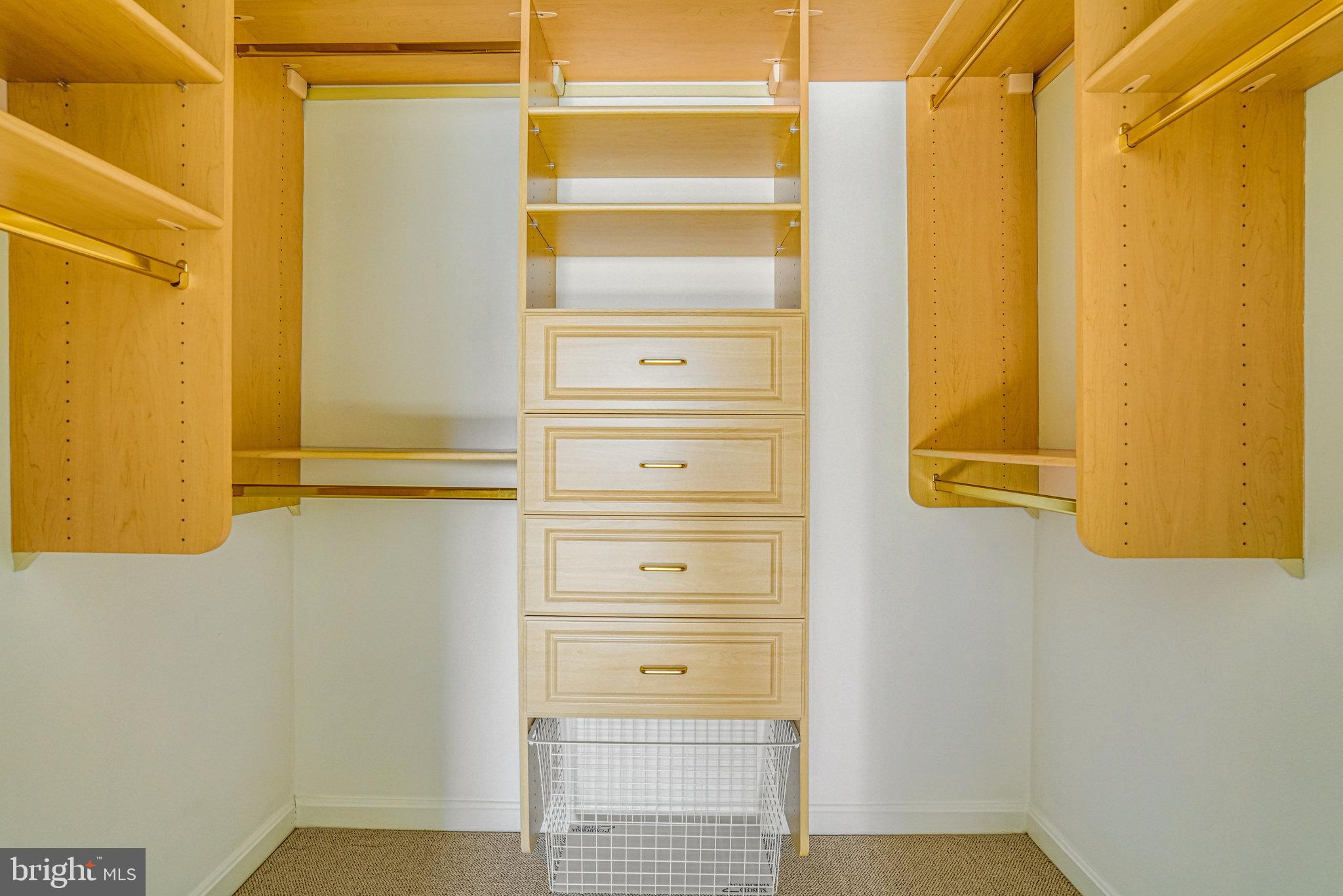 2181 Jamieson Ave #1405