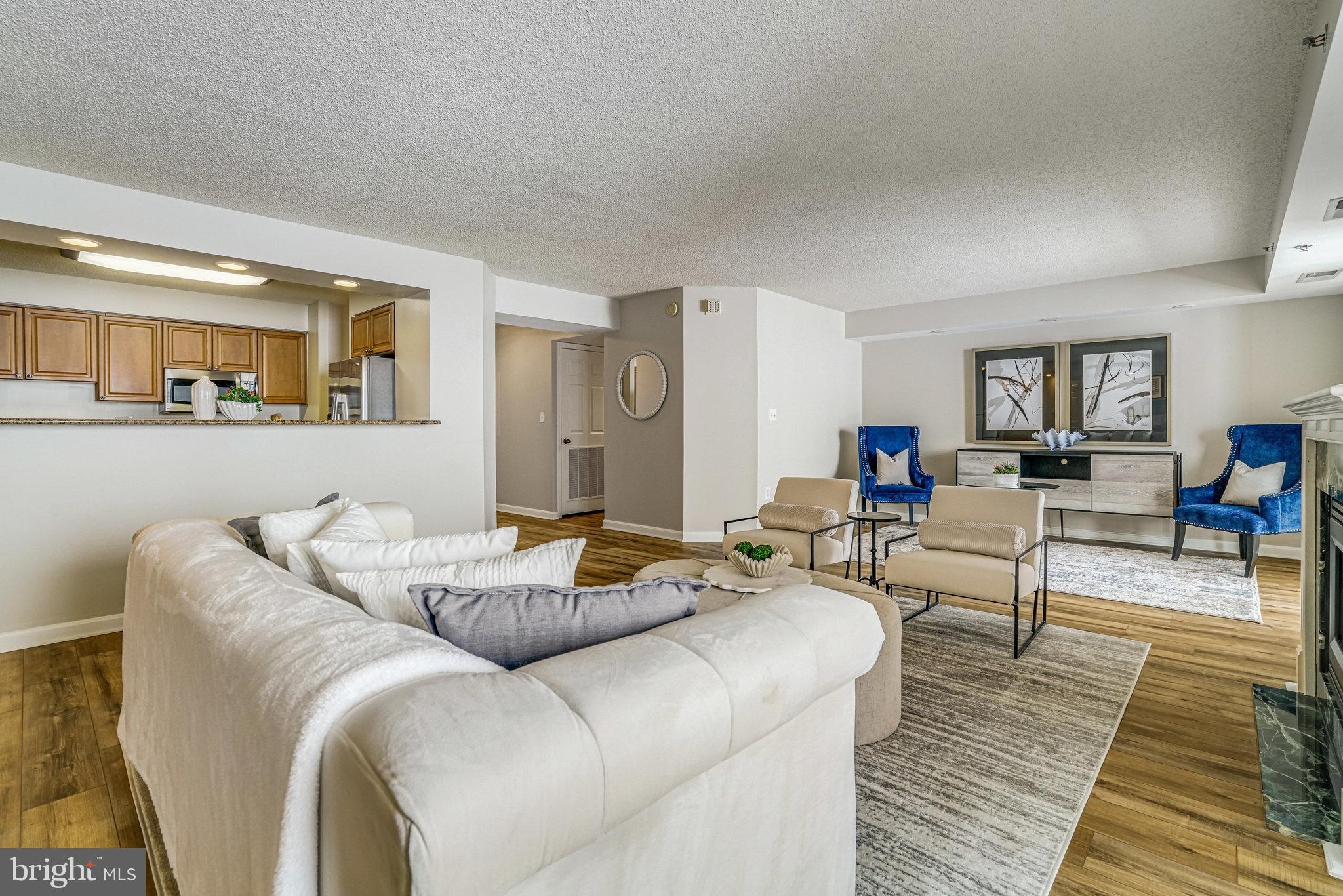 2181 Jamieson Ave #1405