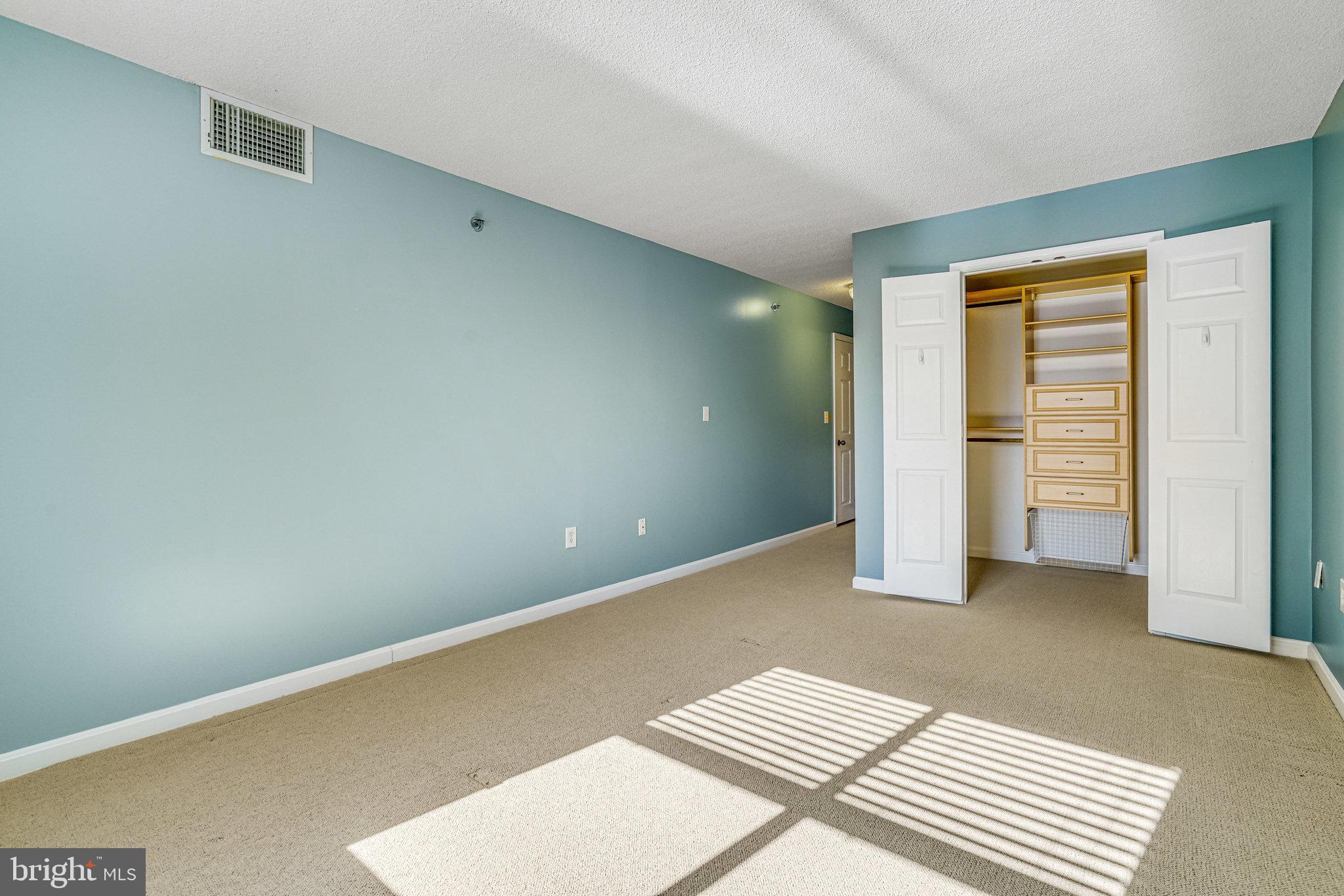 2181 Jamieson Ave #1405