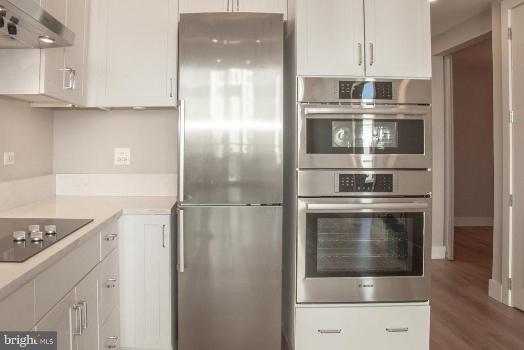 801 N FAIRFAX ST #410