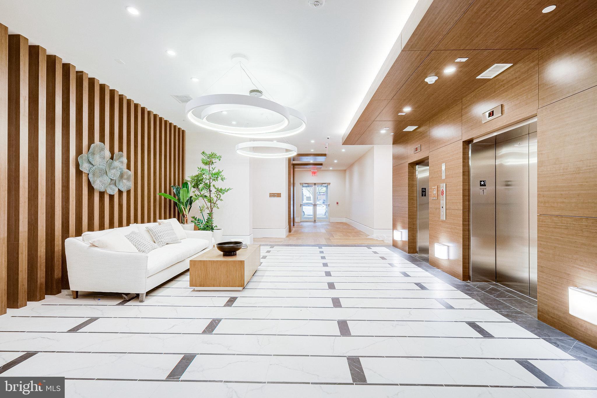 801 N FAIRFAX ST #410