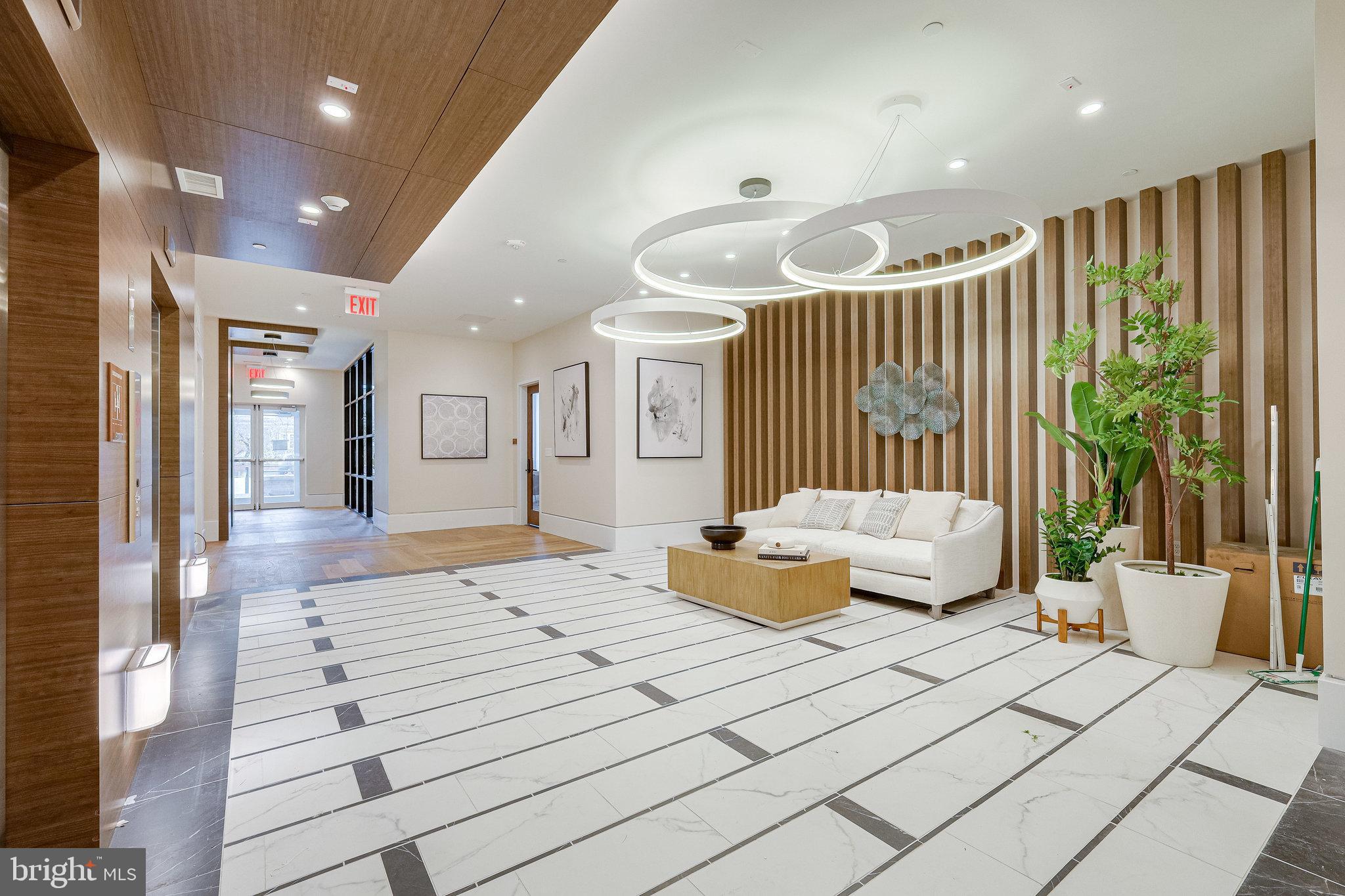 801 N FAIRFAX ST #410