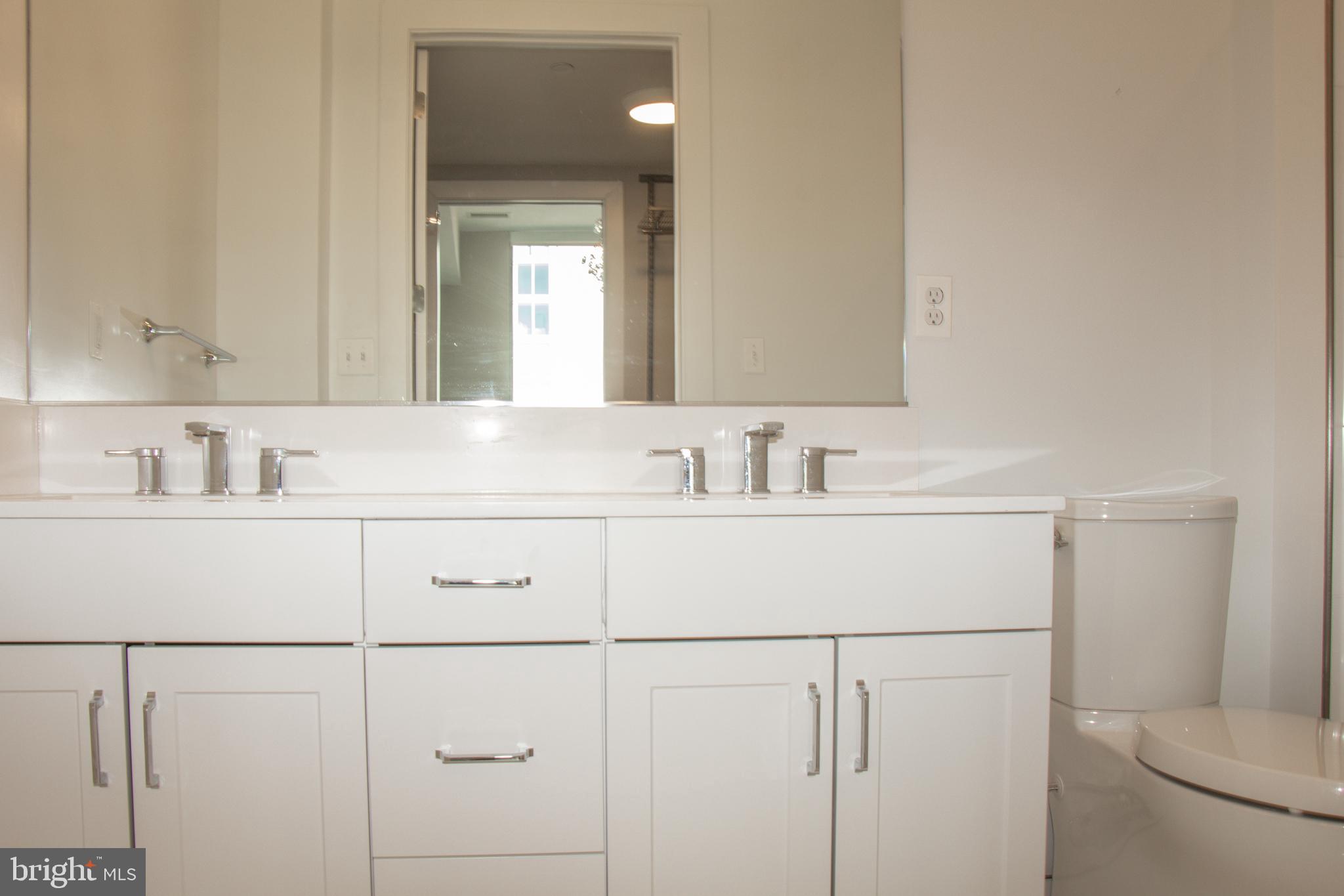 801 N FAIRFAX ST #410