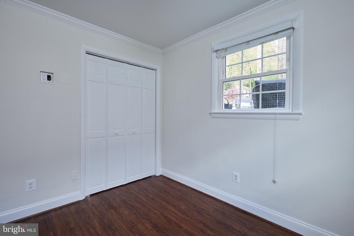 4709 Peacock Ave