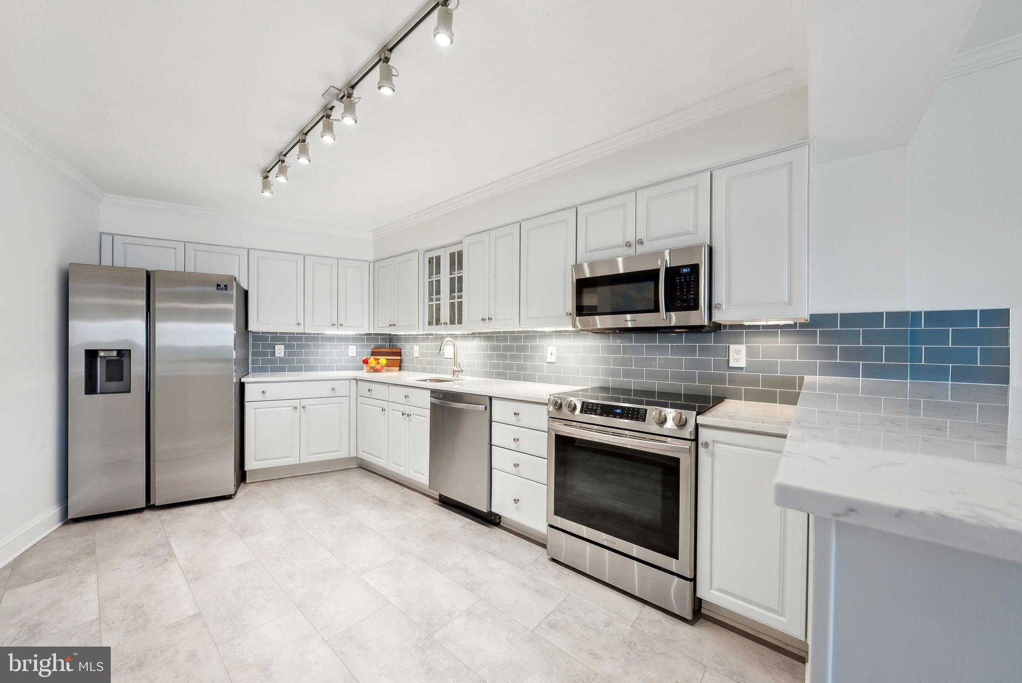 1250 S Washington St #410