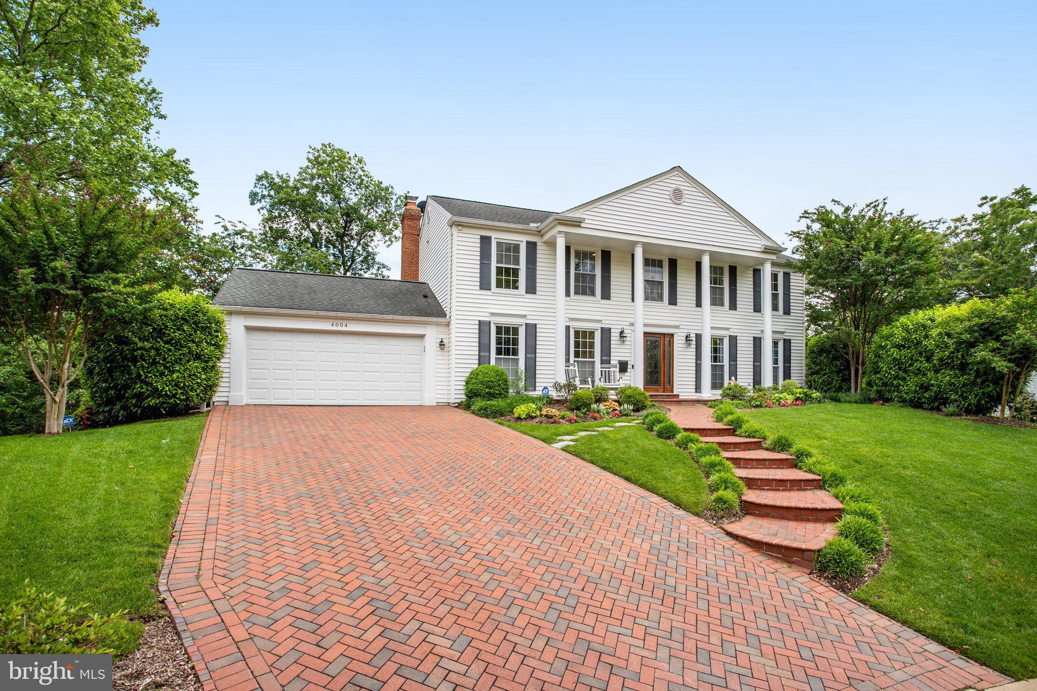 4004 Featherstone Pl