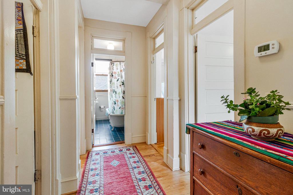 17 Cedar St