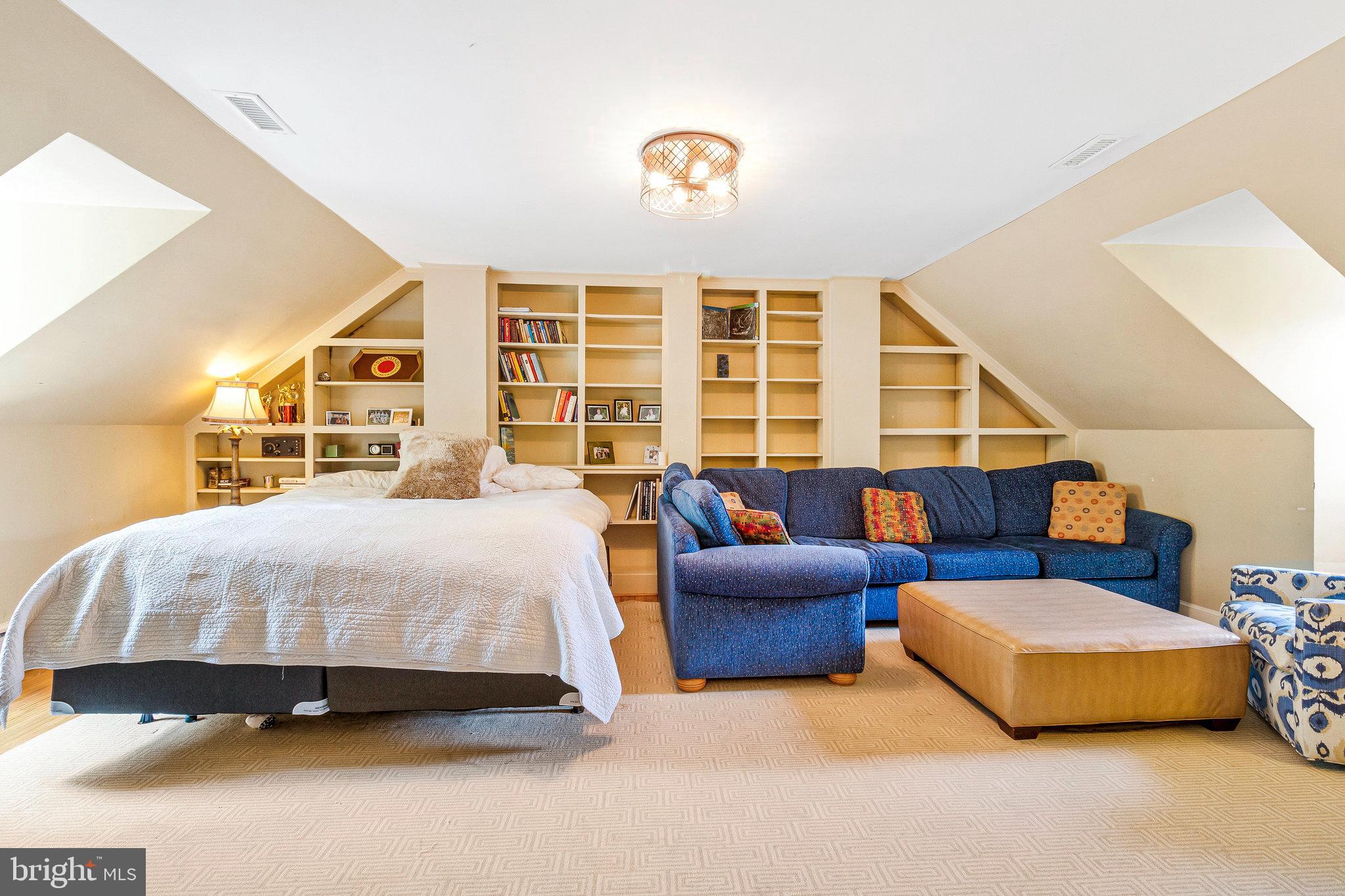 412 N View Ter