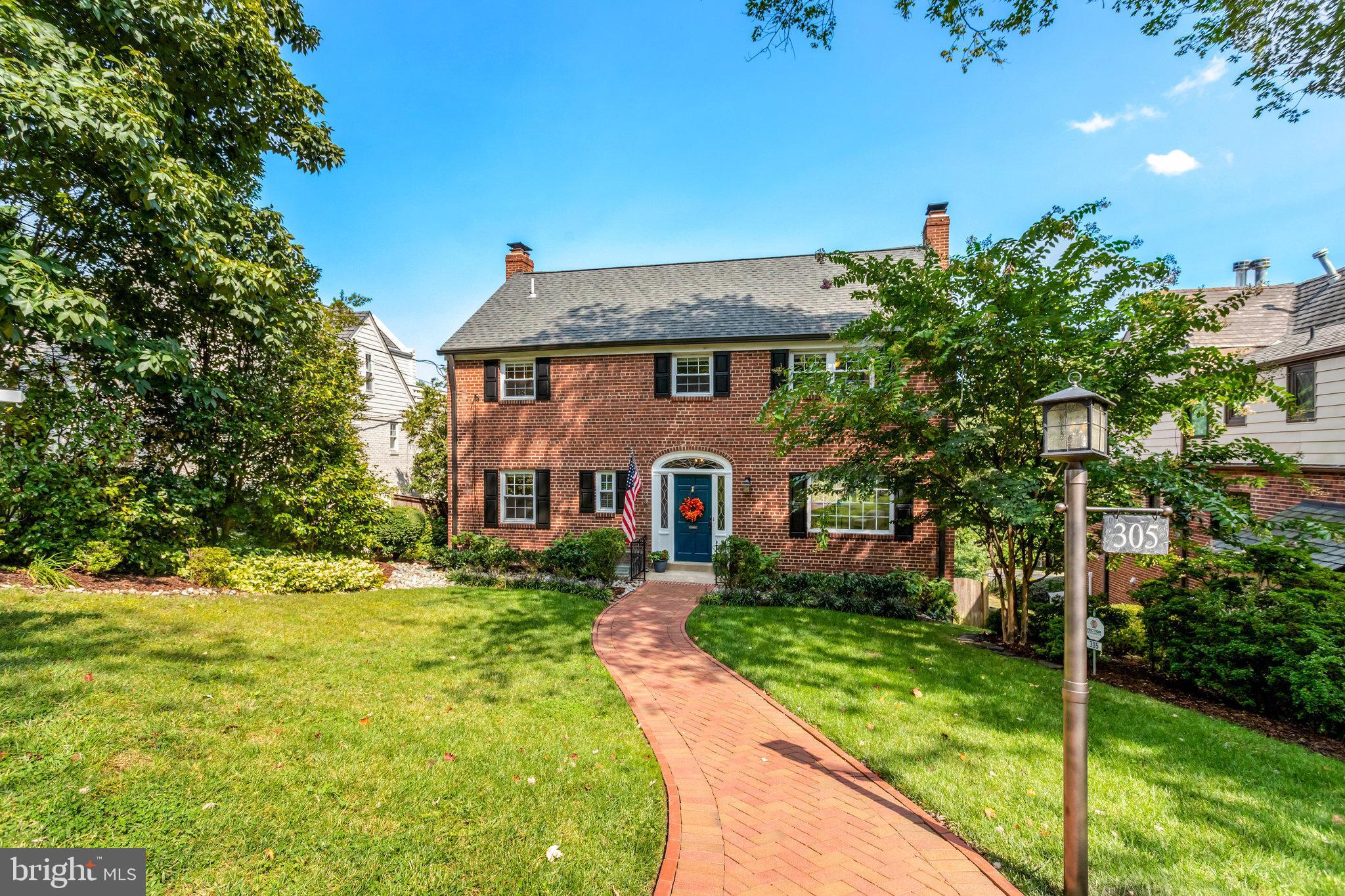 305 KENTUCKY AVENUE