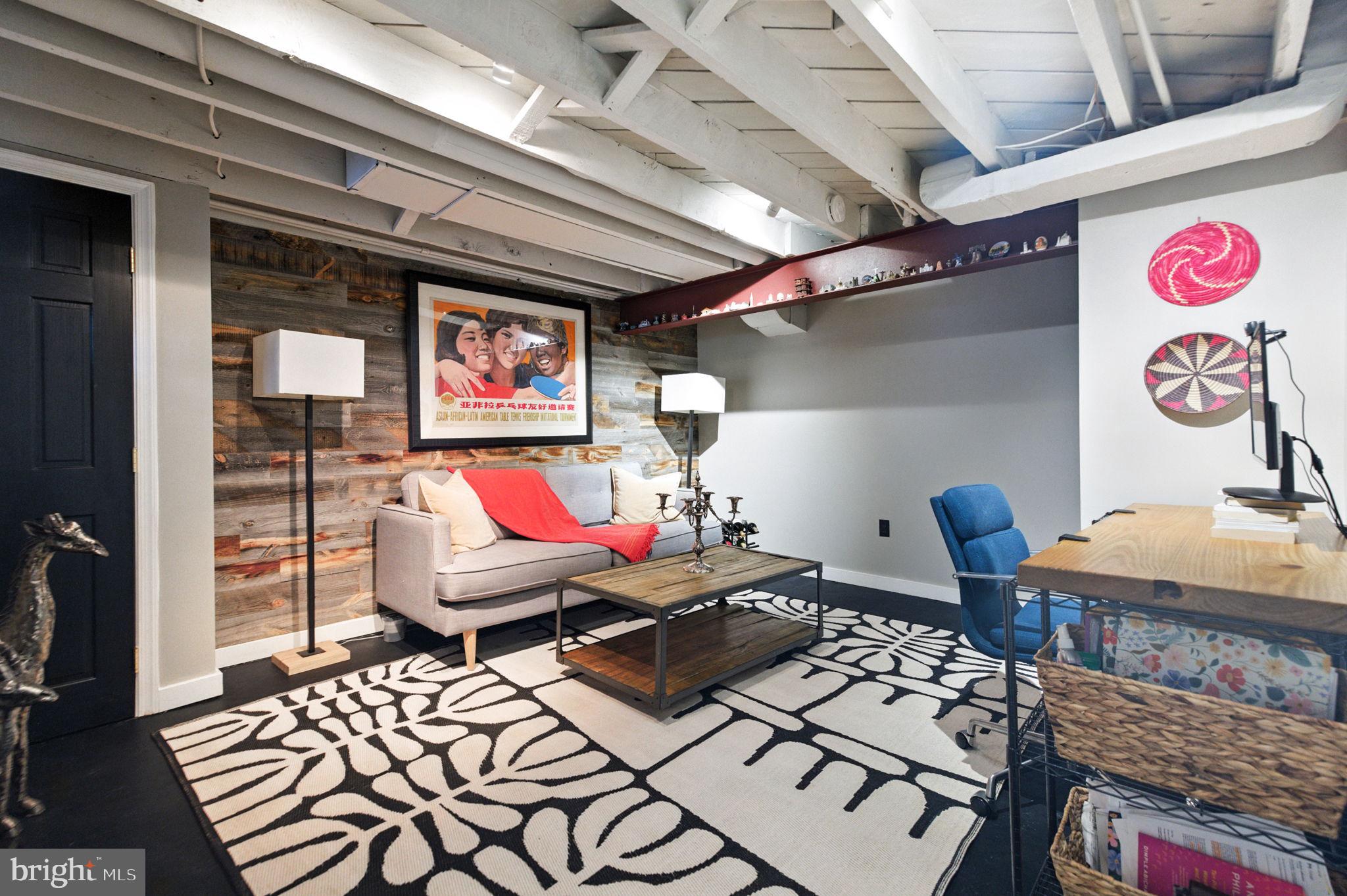 333 MOUNT VERNON AVENUE