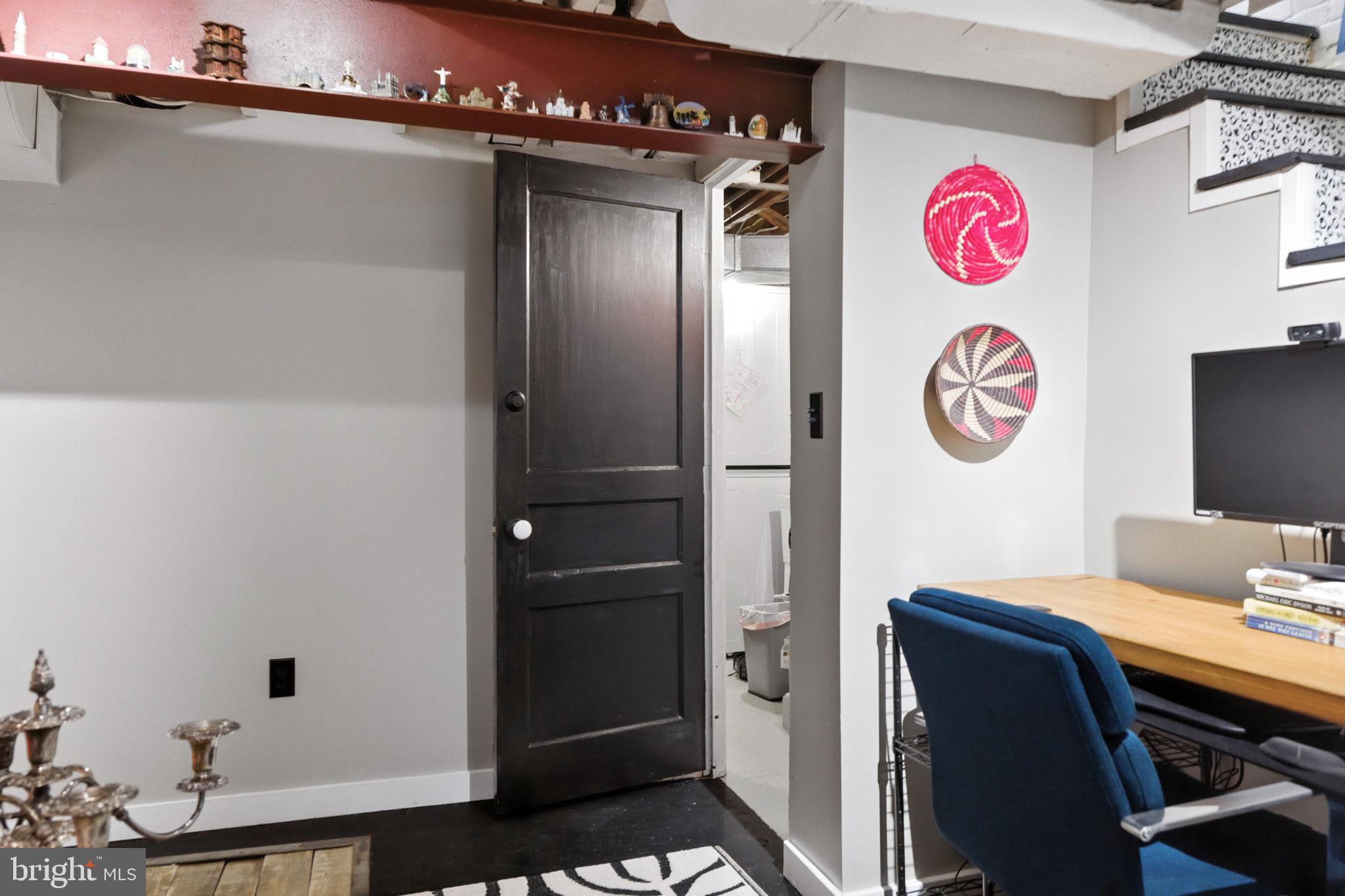 333 MOUNT VERNON AVENUE