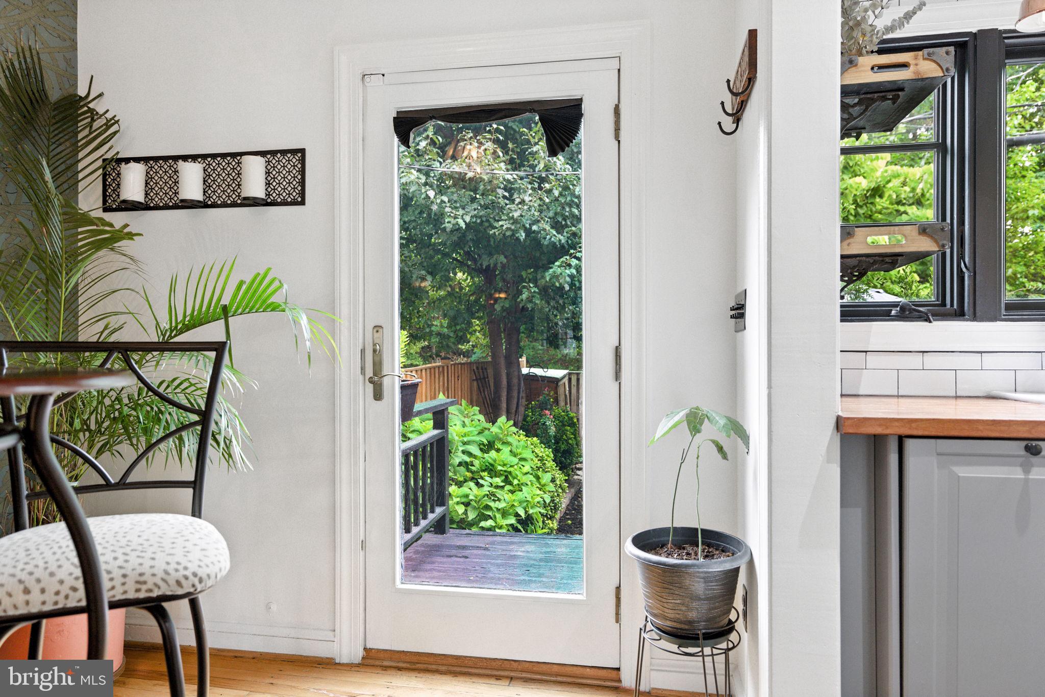 333 MOUNT VERNON AVENUE