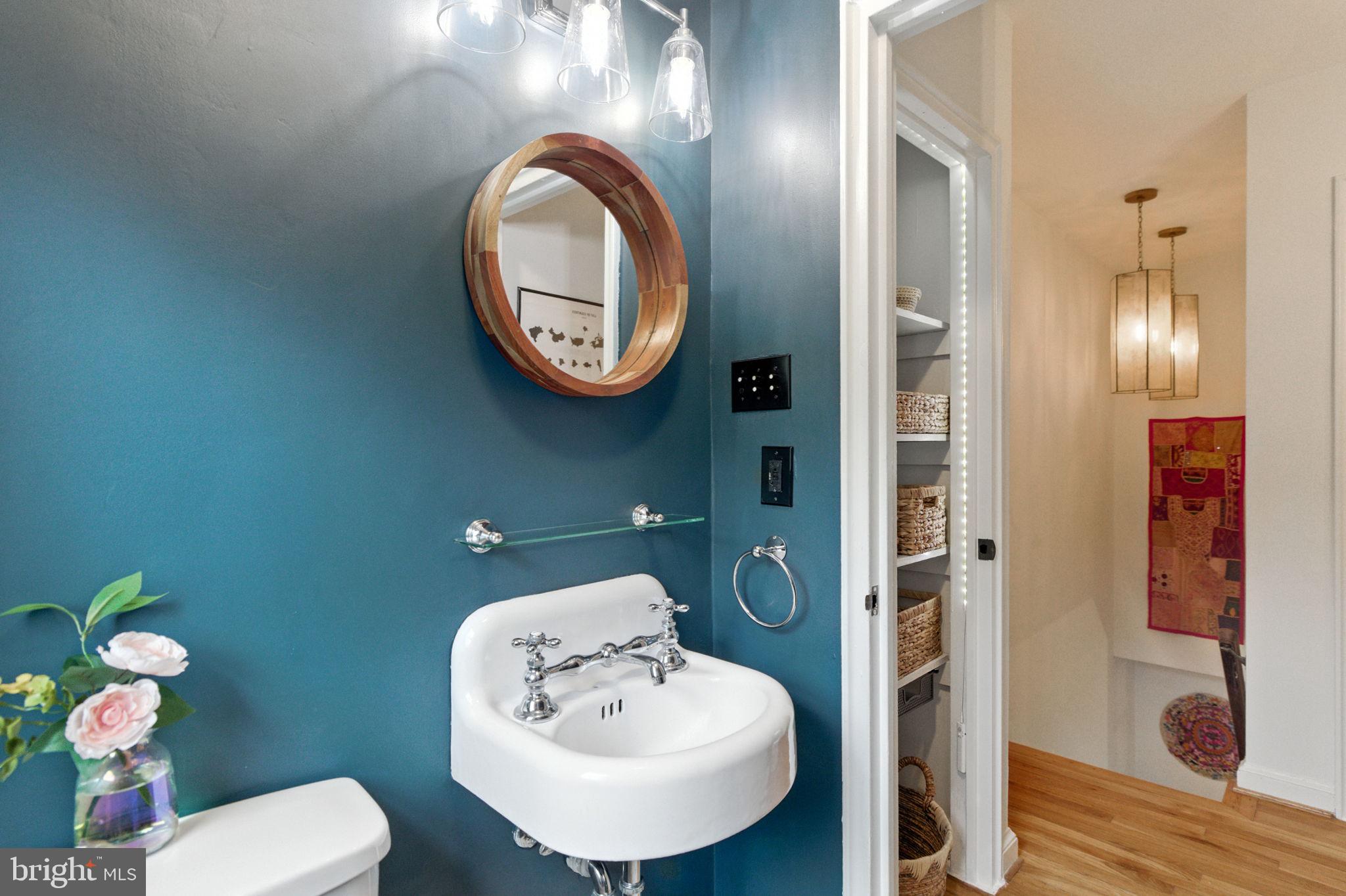 333 MOUNT VERNON AVENUE