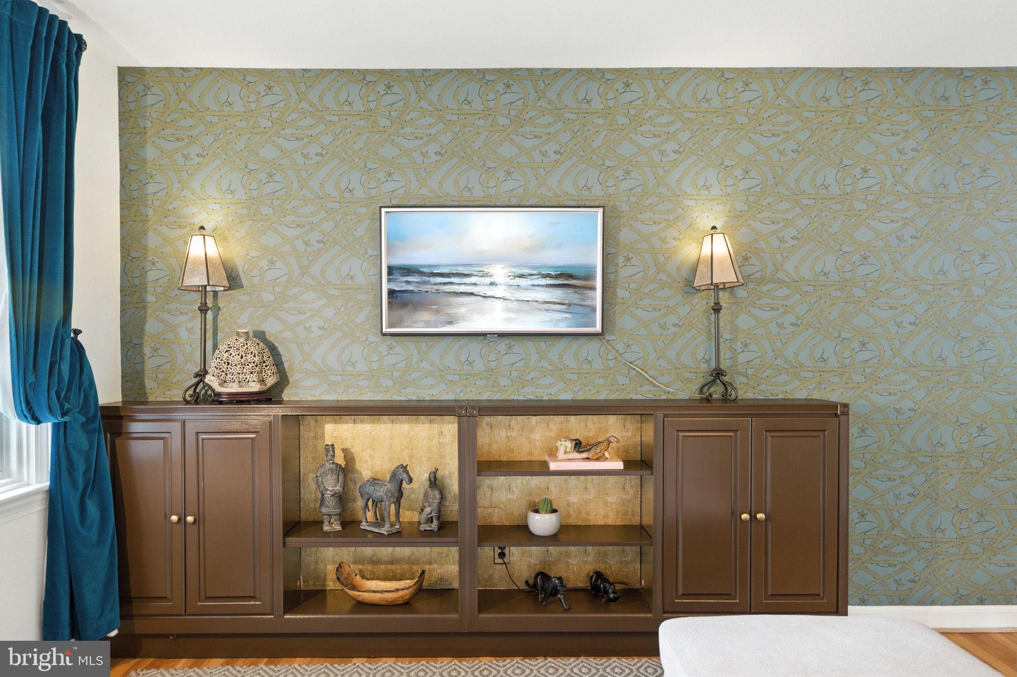 333 MOUNT VERNON AVENUE