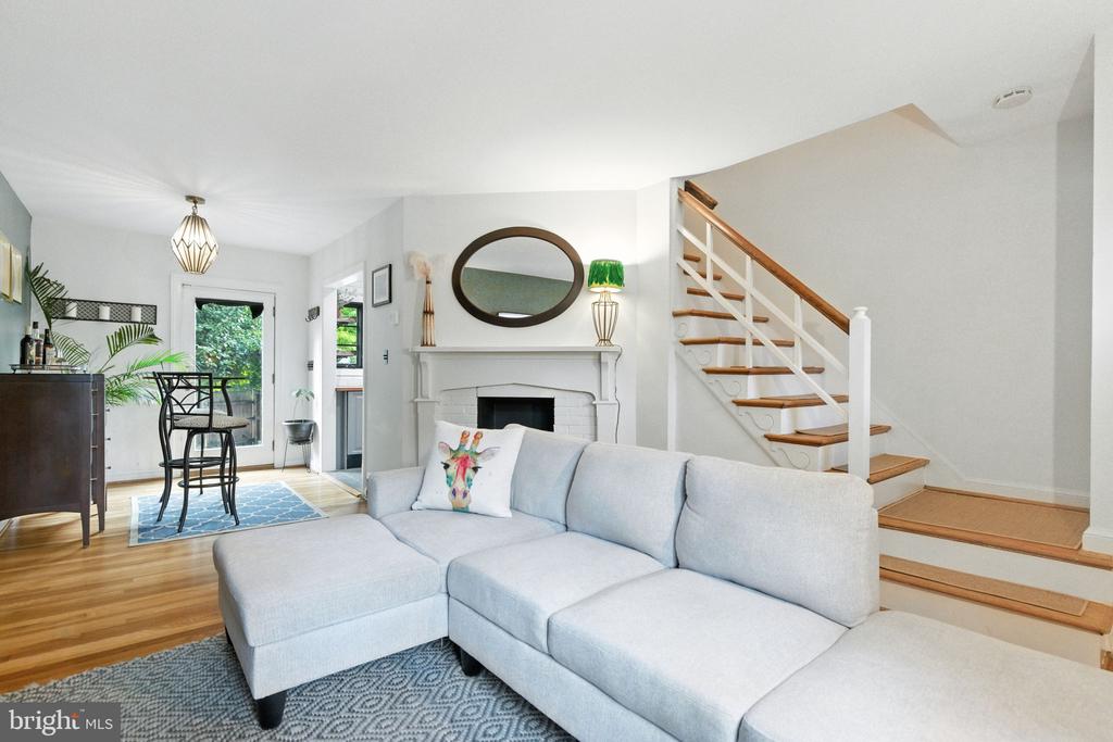 333 MOUNT VERNON AVENUE