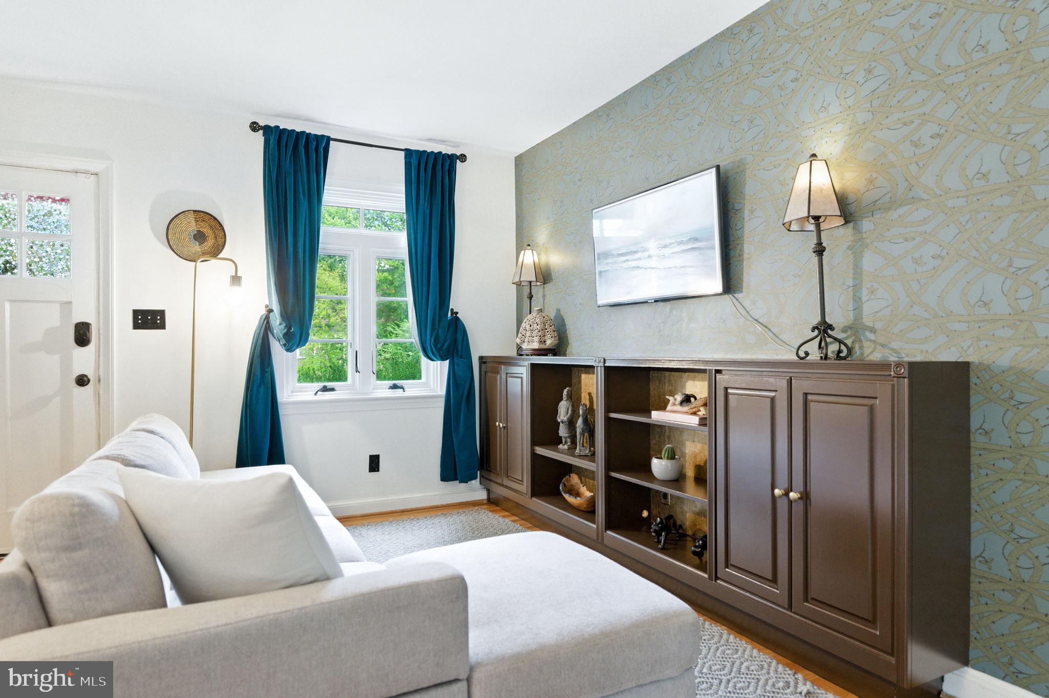 333 MOUNT VERNON AVENUE